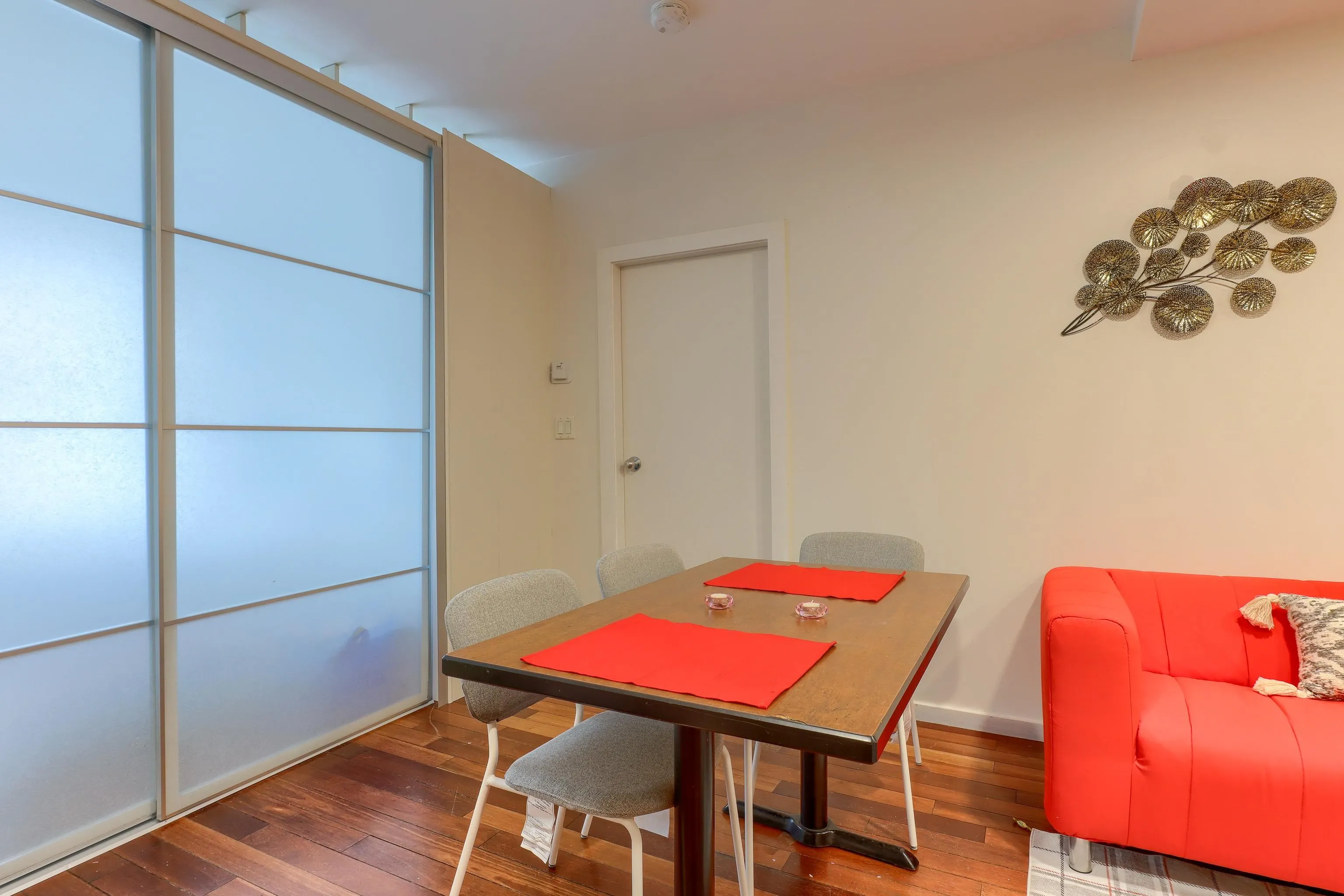 440 Richards Street #204
