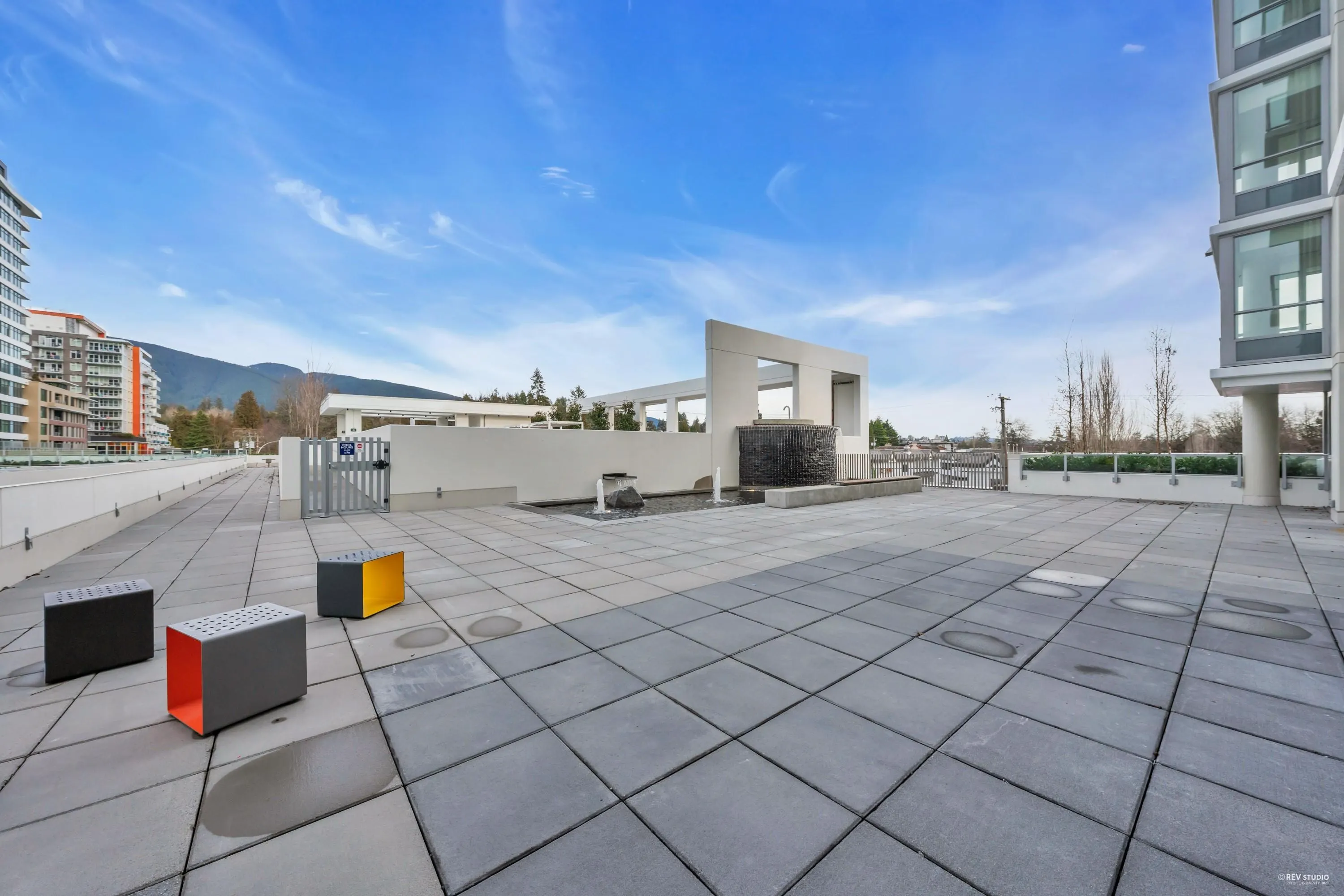 1675 Lions Gate Lane #505
