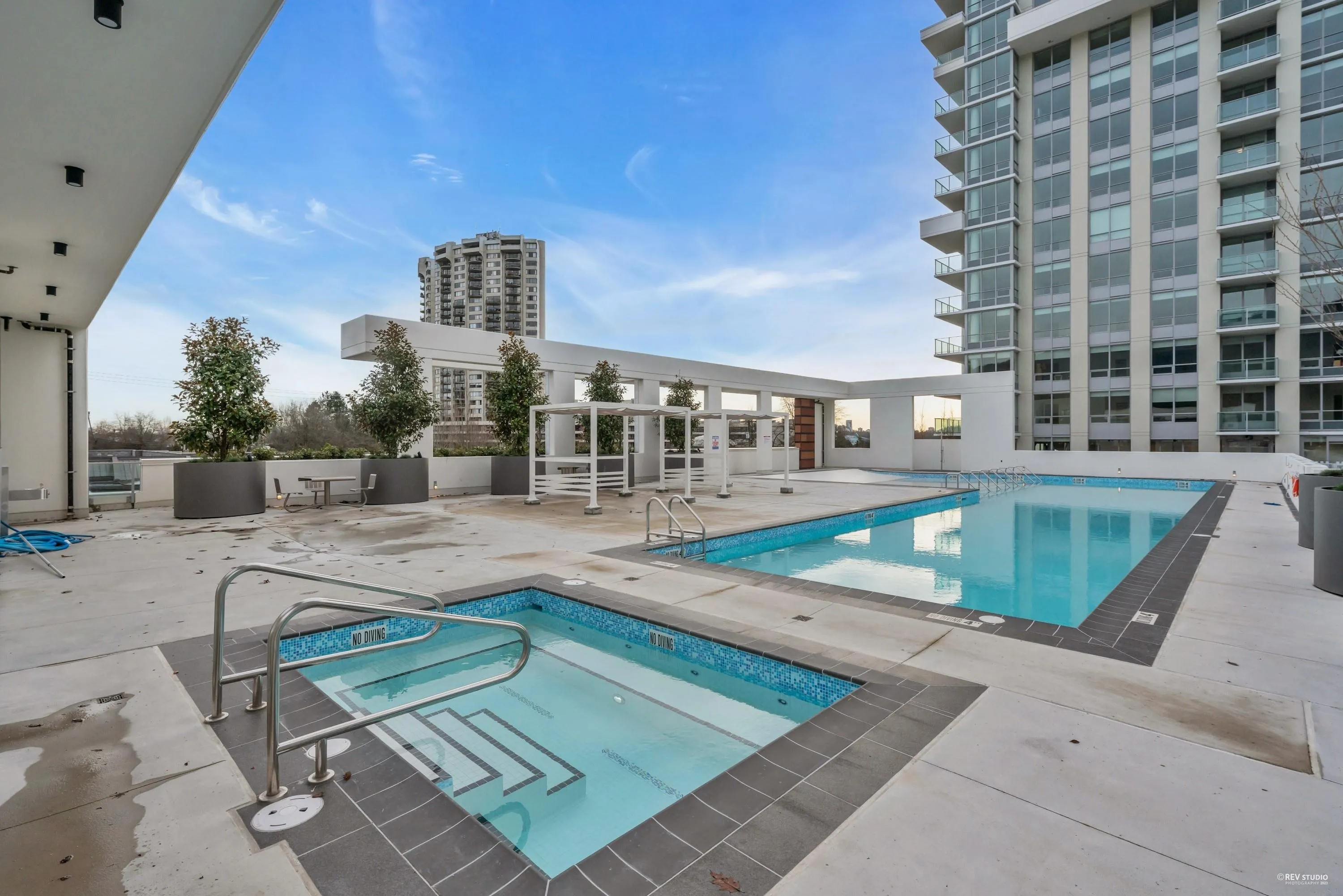 1675 Lions Gate Lane #505