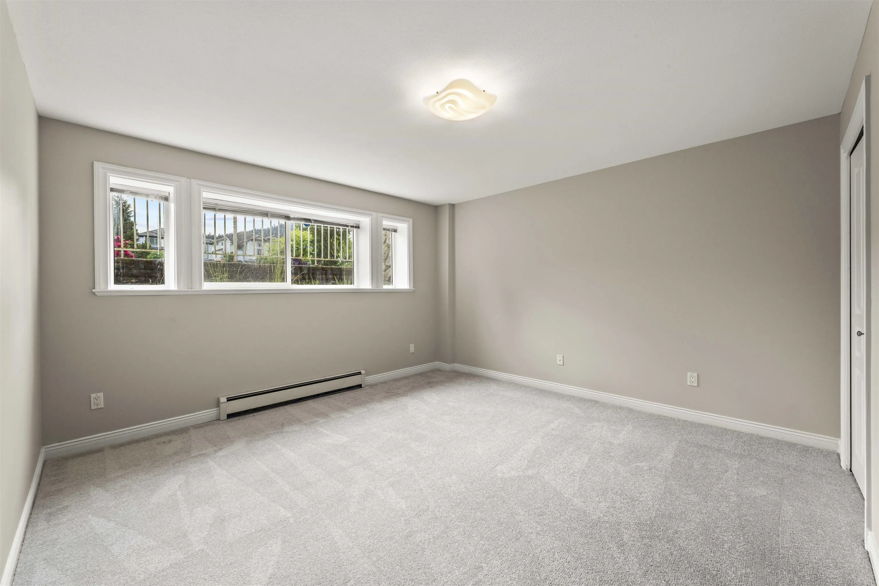 3172 Hallam Court