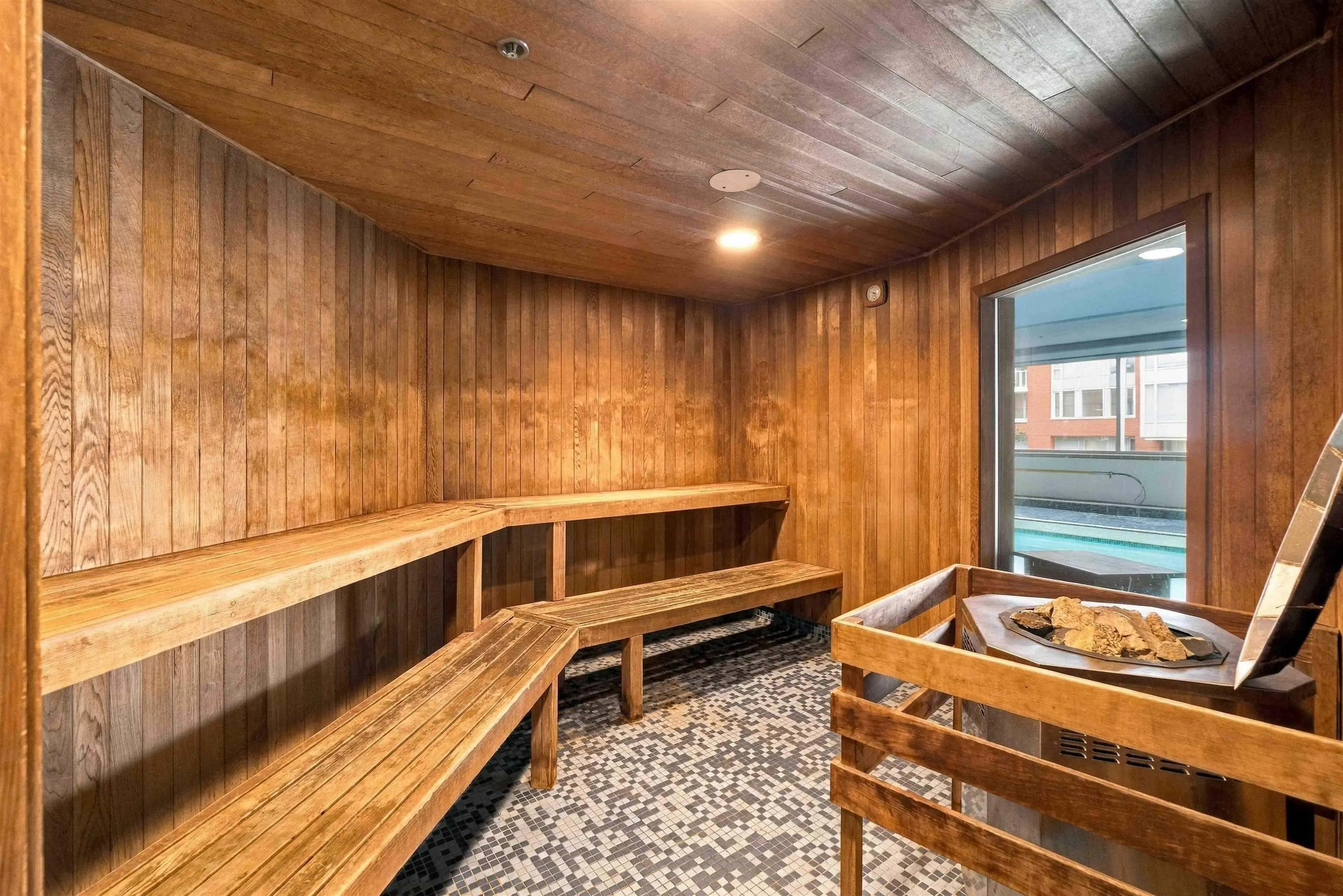 63 Keefer Place #1707