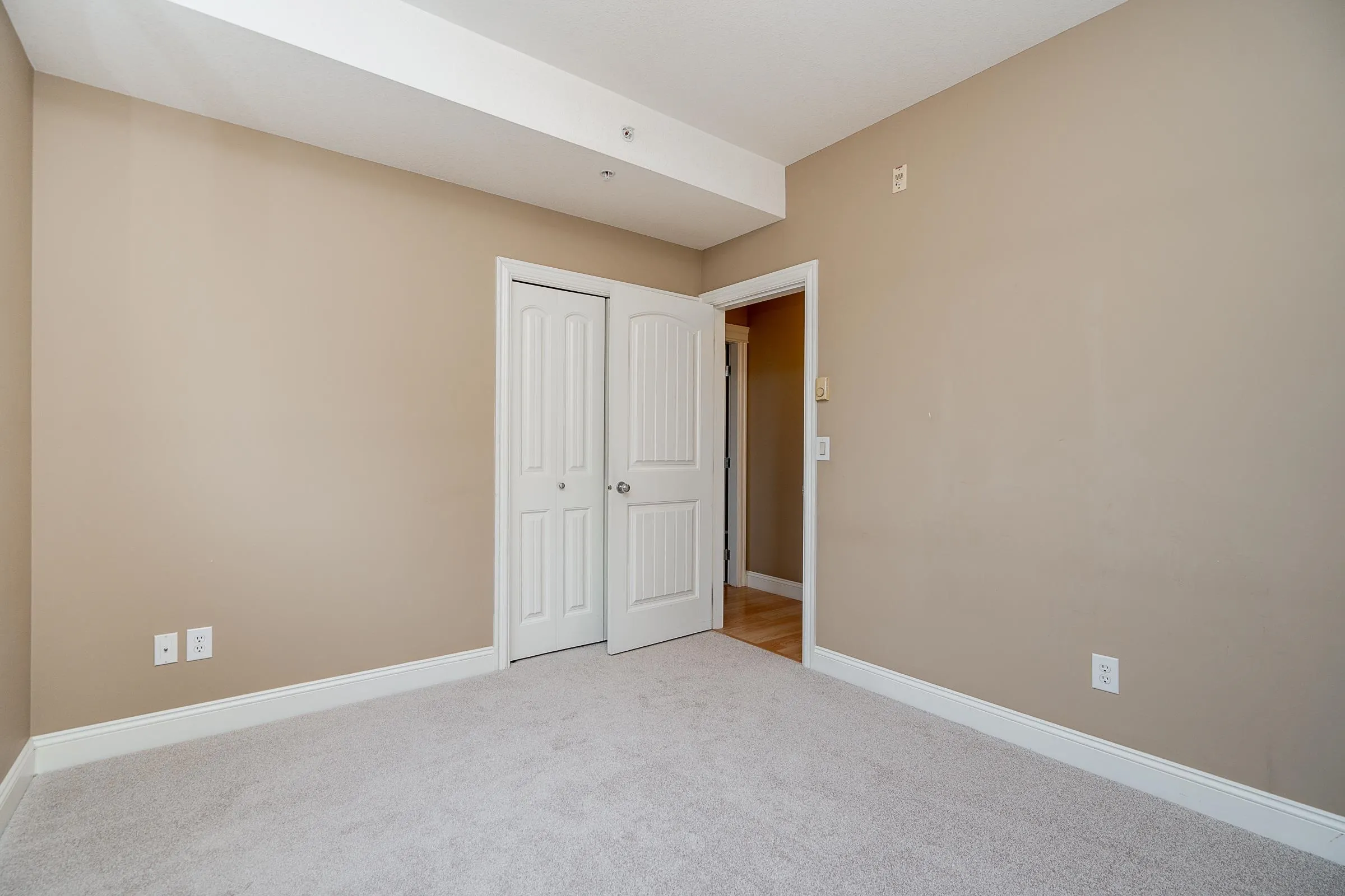 22150 Dewdney Trunk Road #301