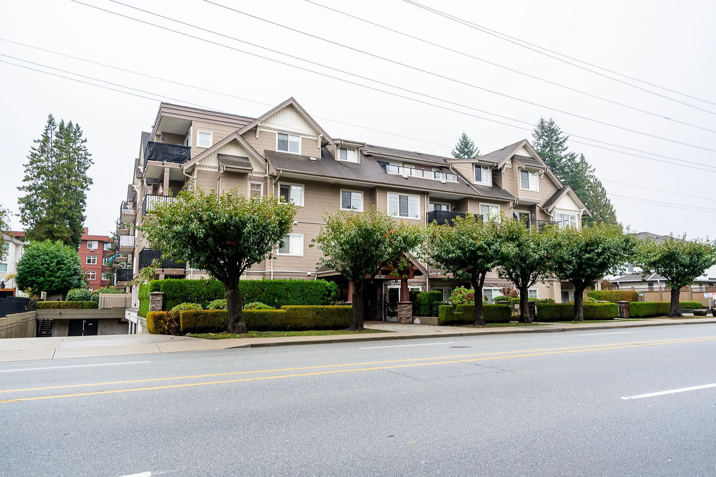 22150 Dewdney Trunk Road #301