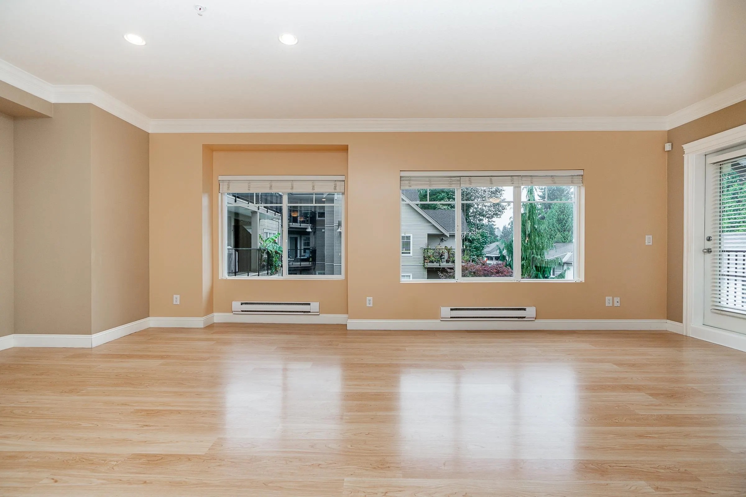 22150 Dewdney Trunk Road #301