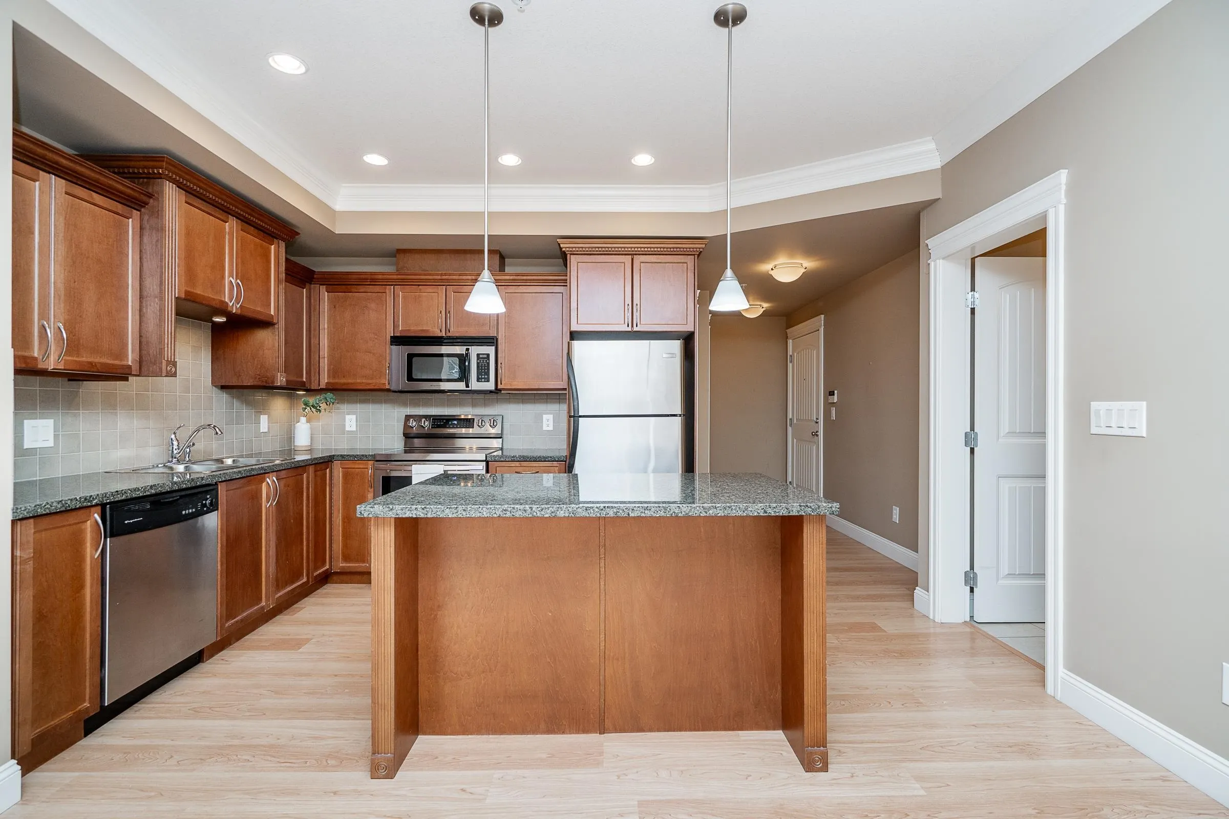 22150 Dewdney Trunk Road #301