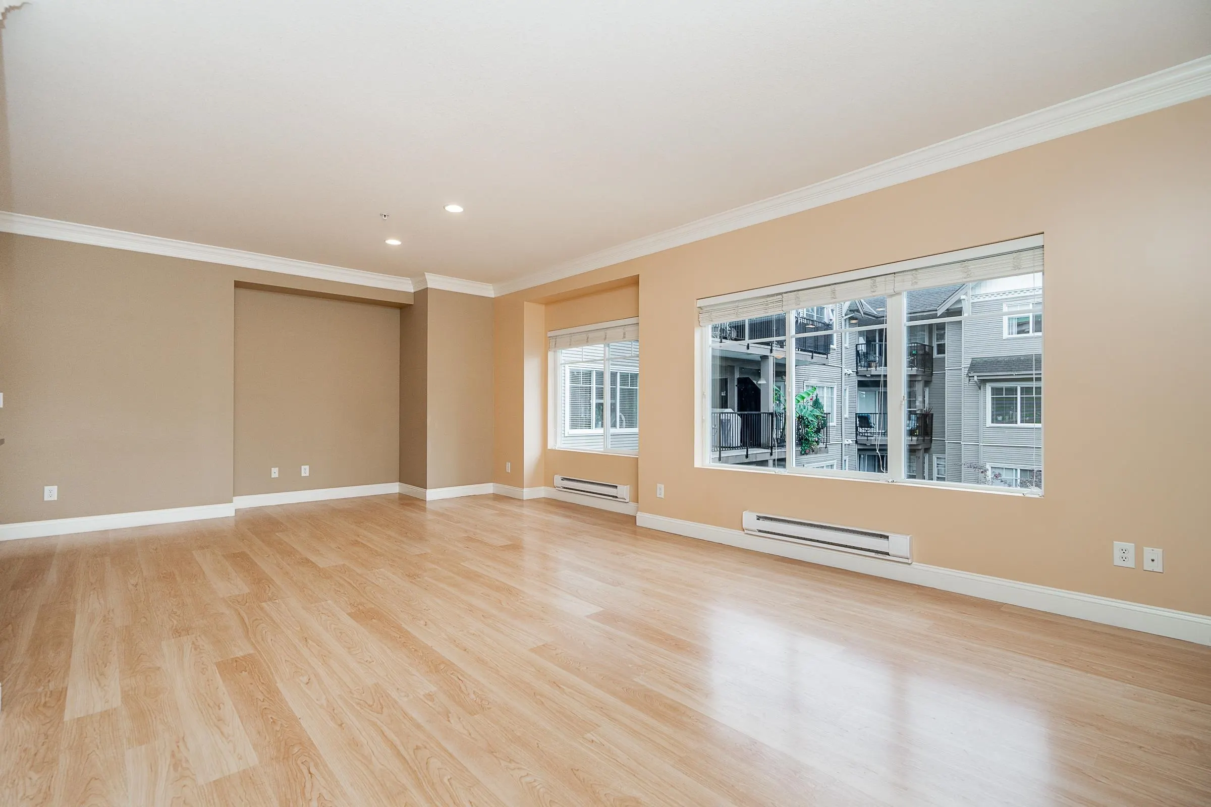 22150 Dewdney Trunk Road #301