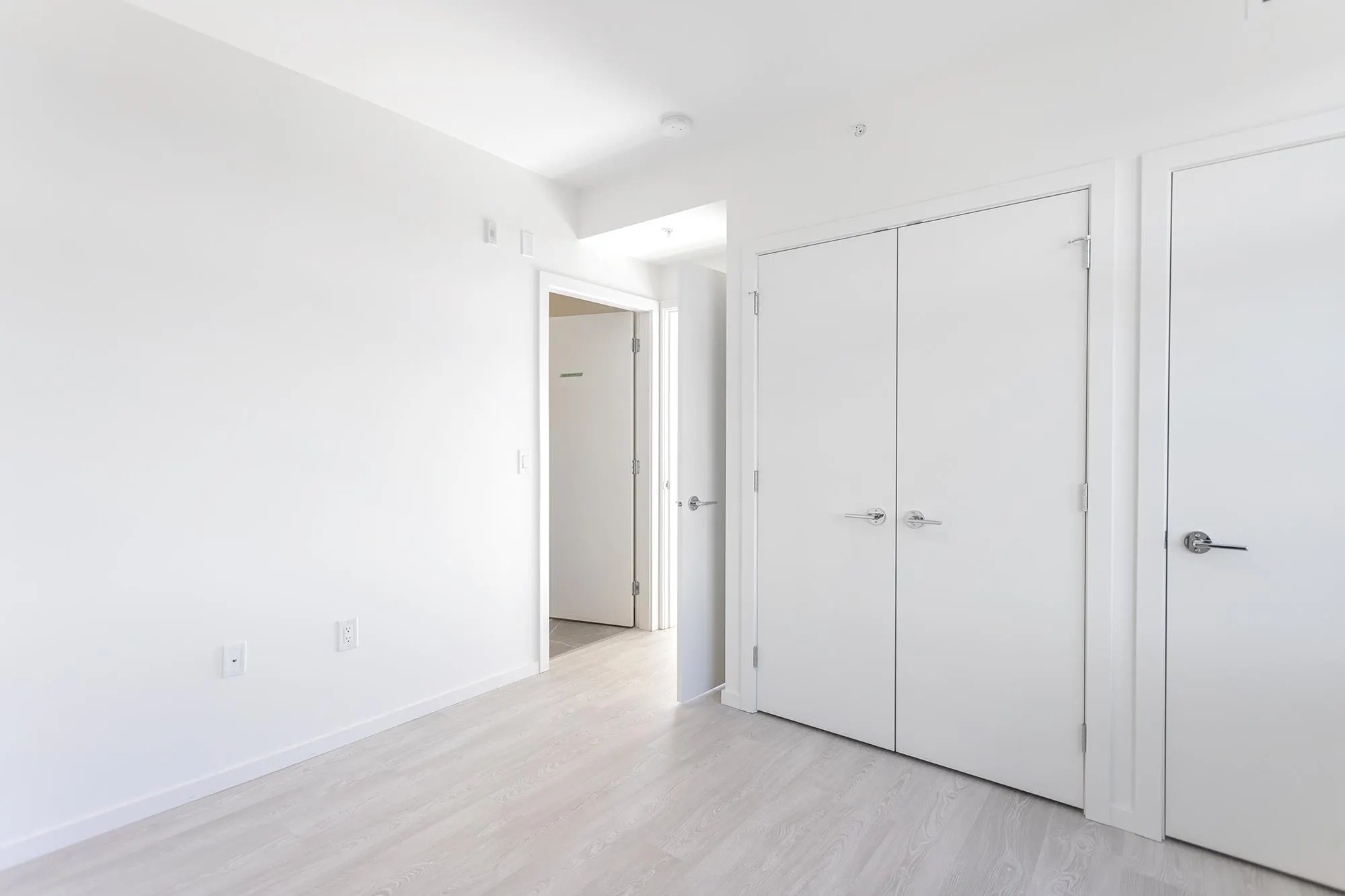 3264 Vanness Street #603