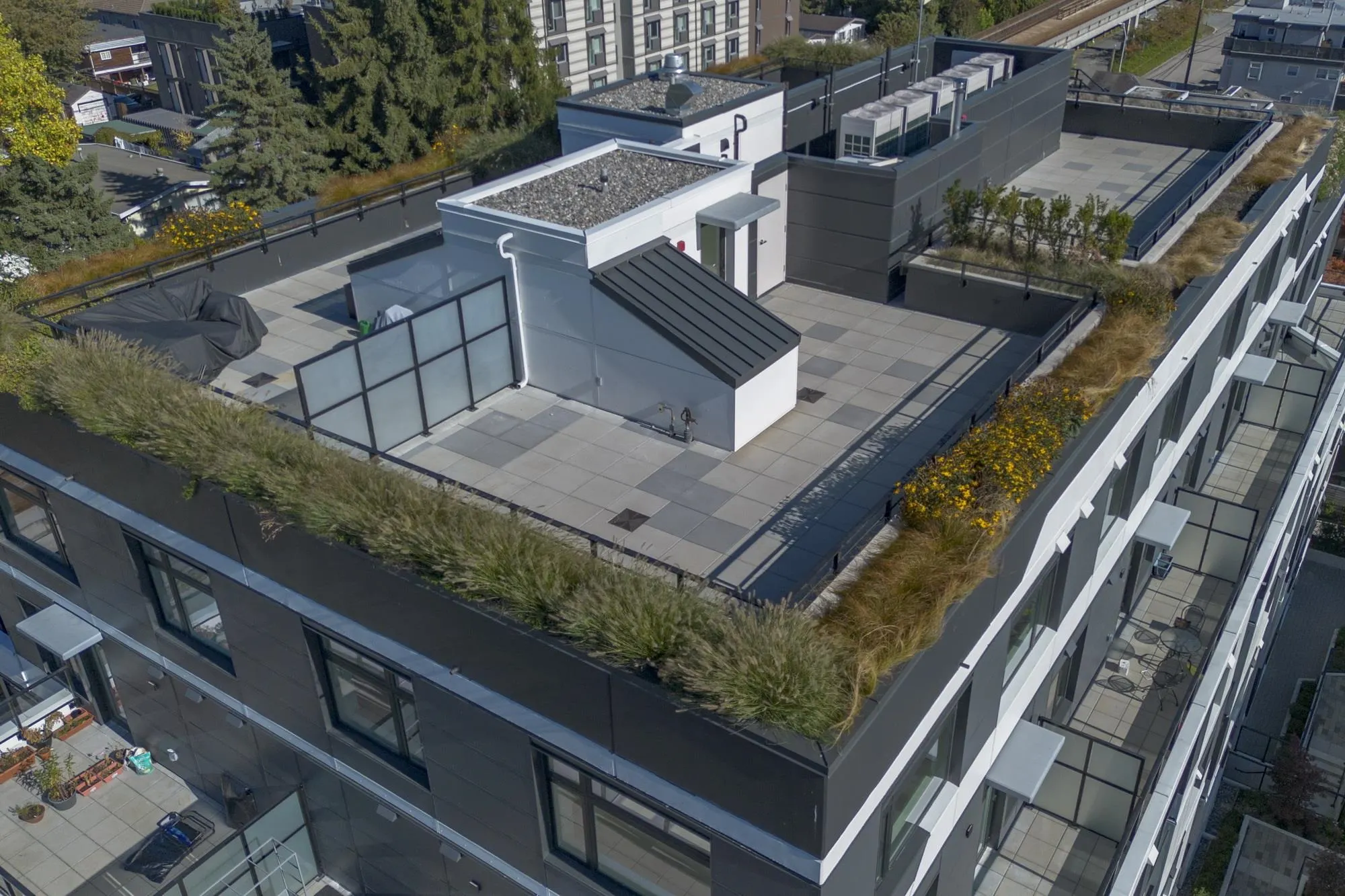 3264 Vanness Street #603