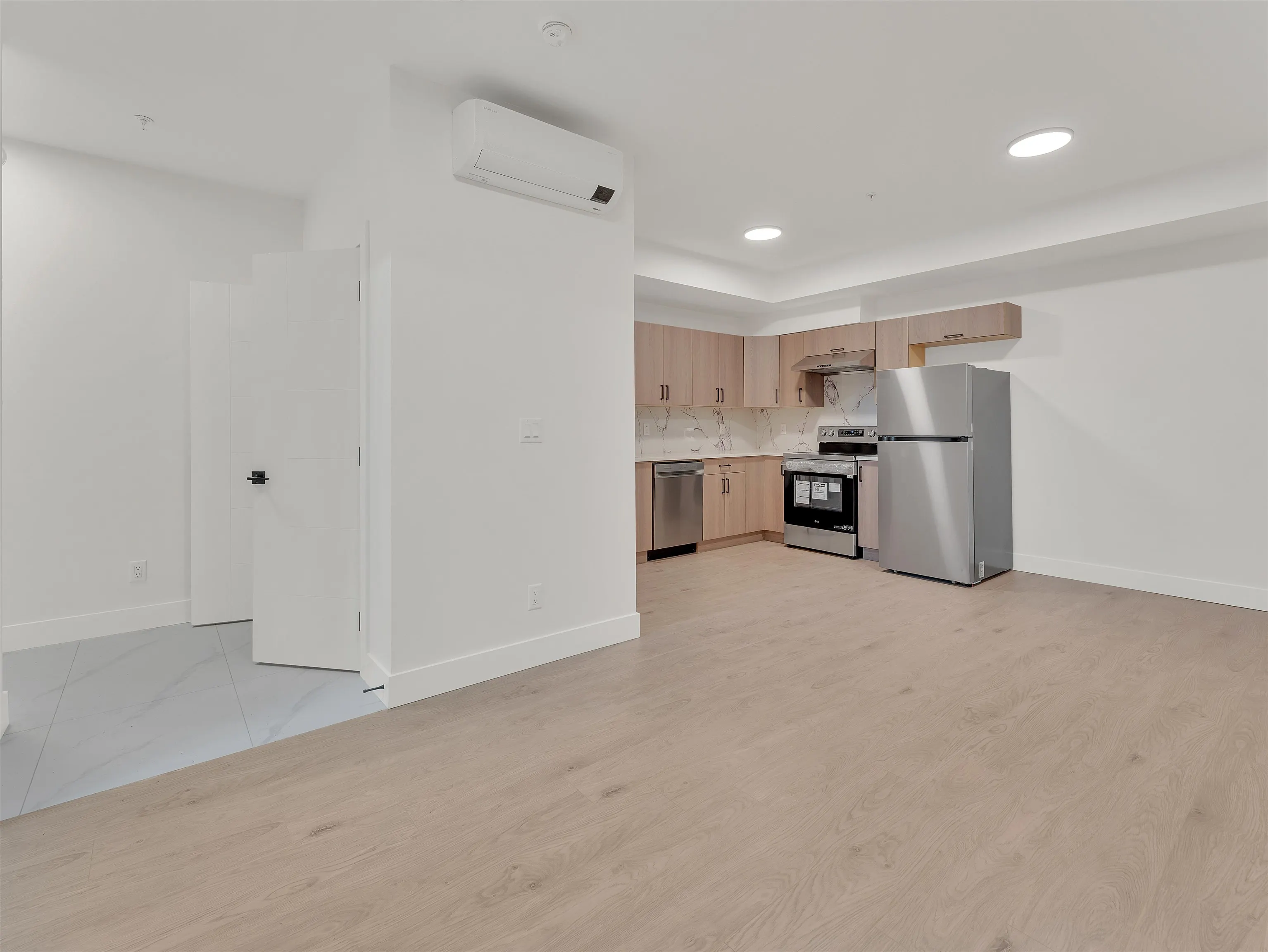 8447 Forest Gate Drive