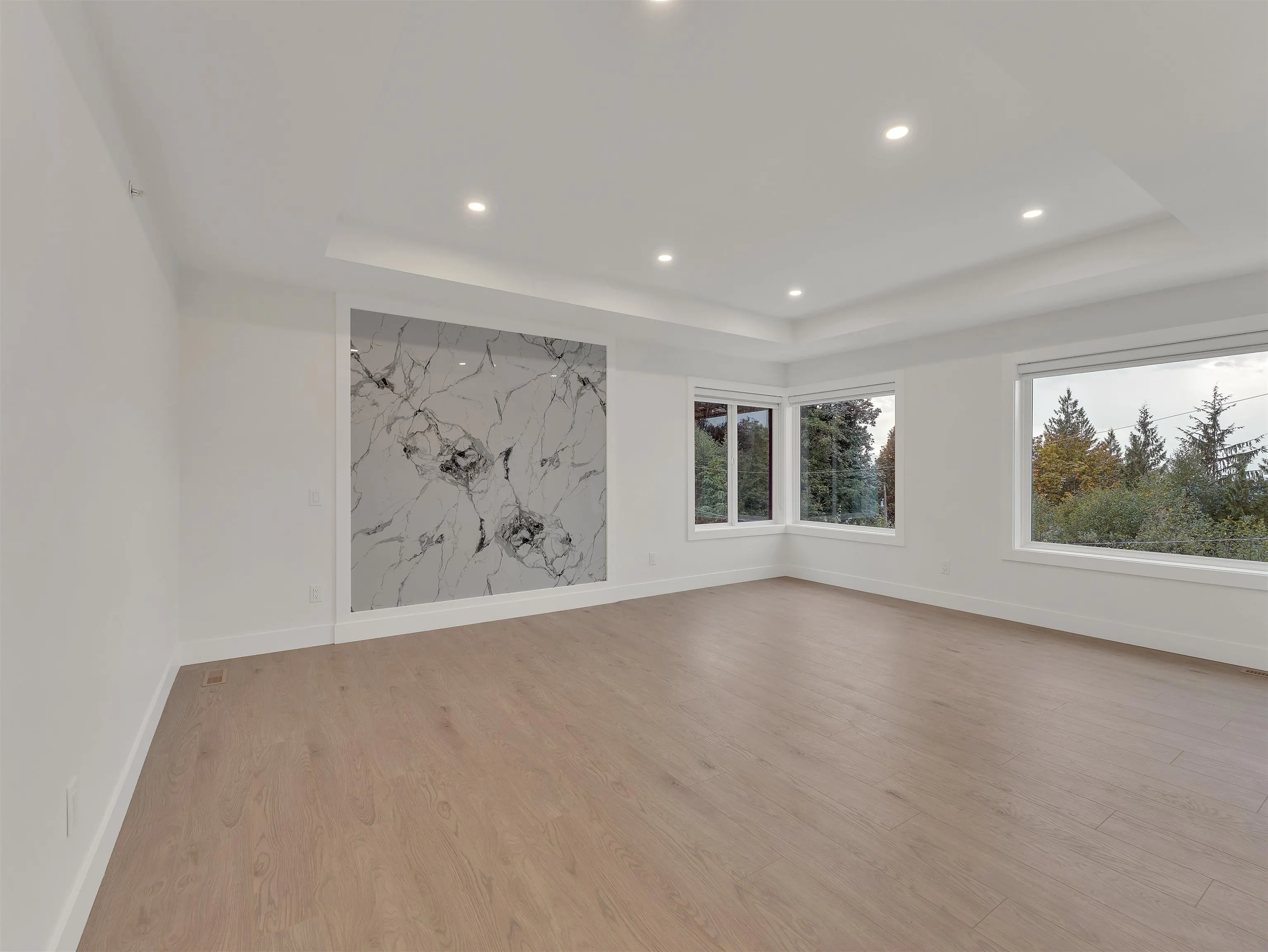 8447 Forest Gate Drive