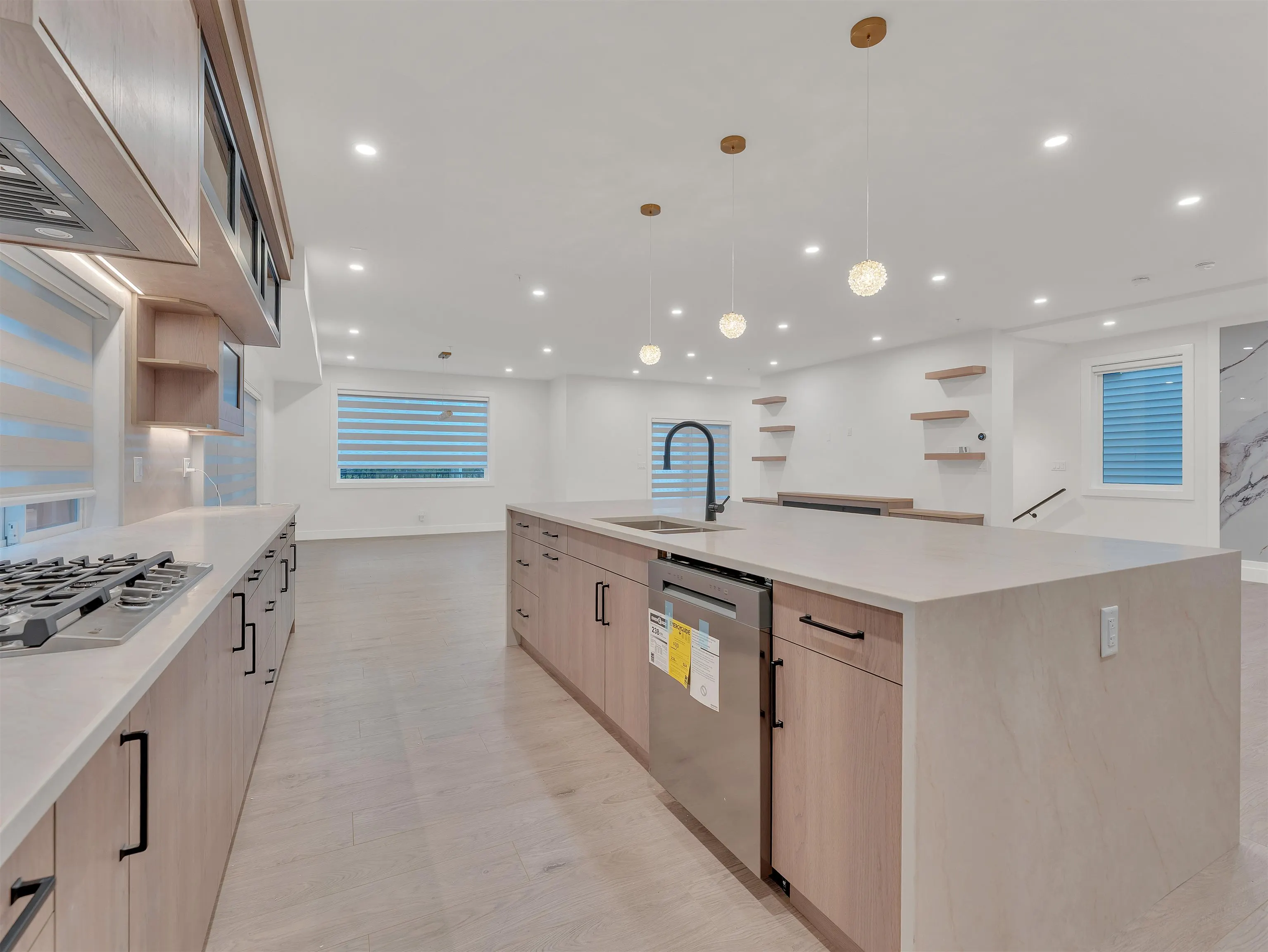 8447 Forest Gate Drive