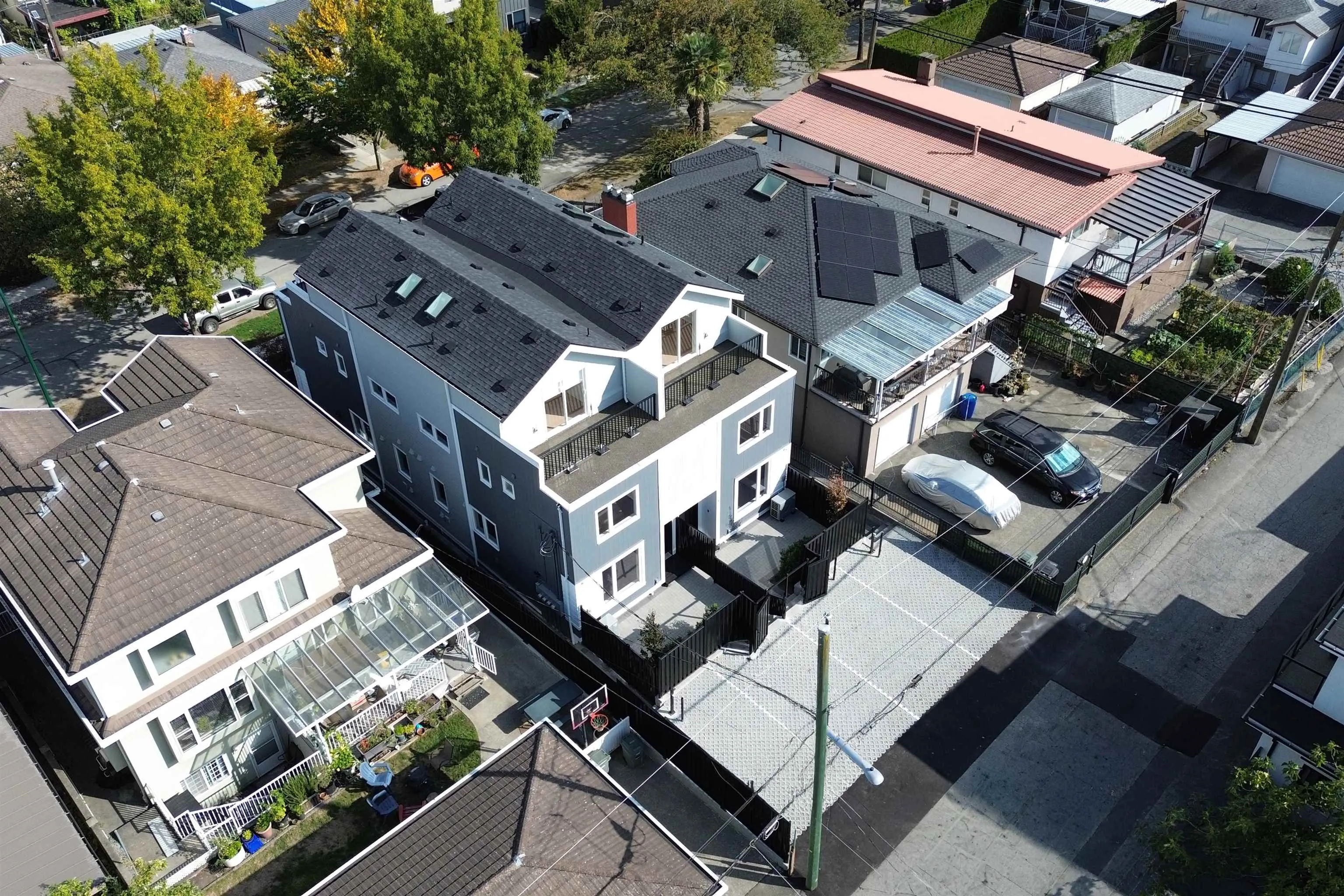 3268 E 18 Avenue #4