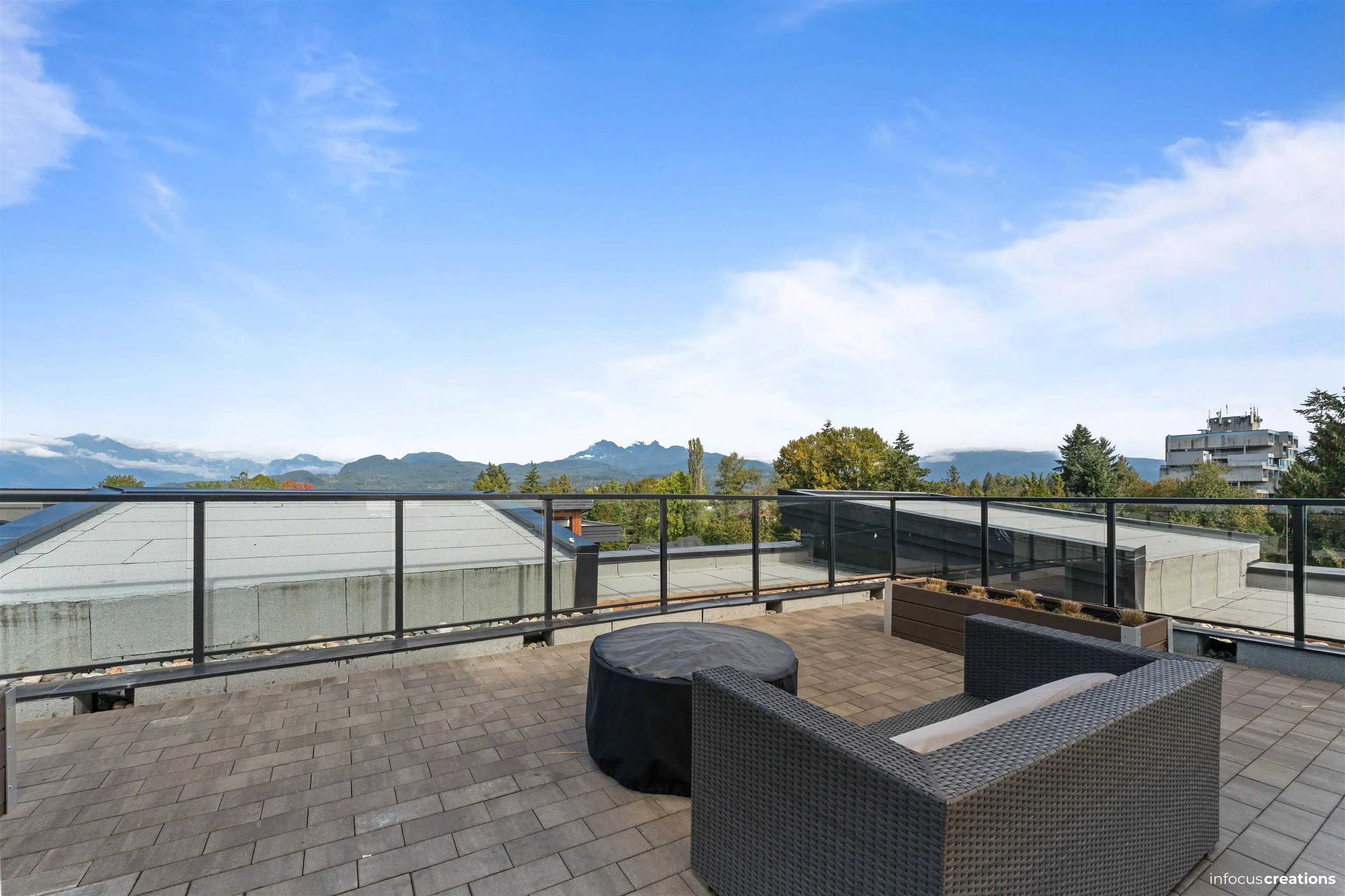 12109 223 Street #423