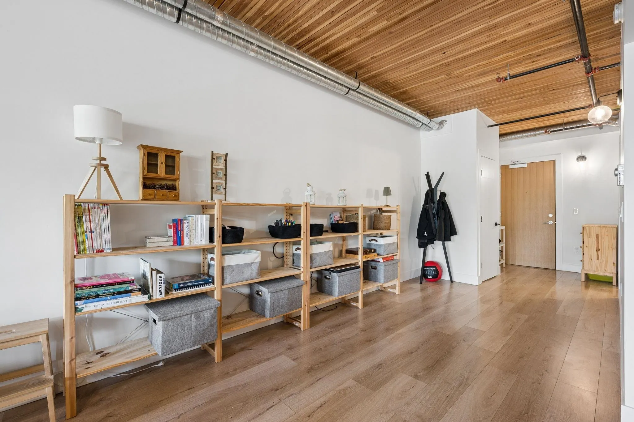 4223 Hastings Street #305