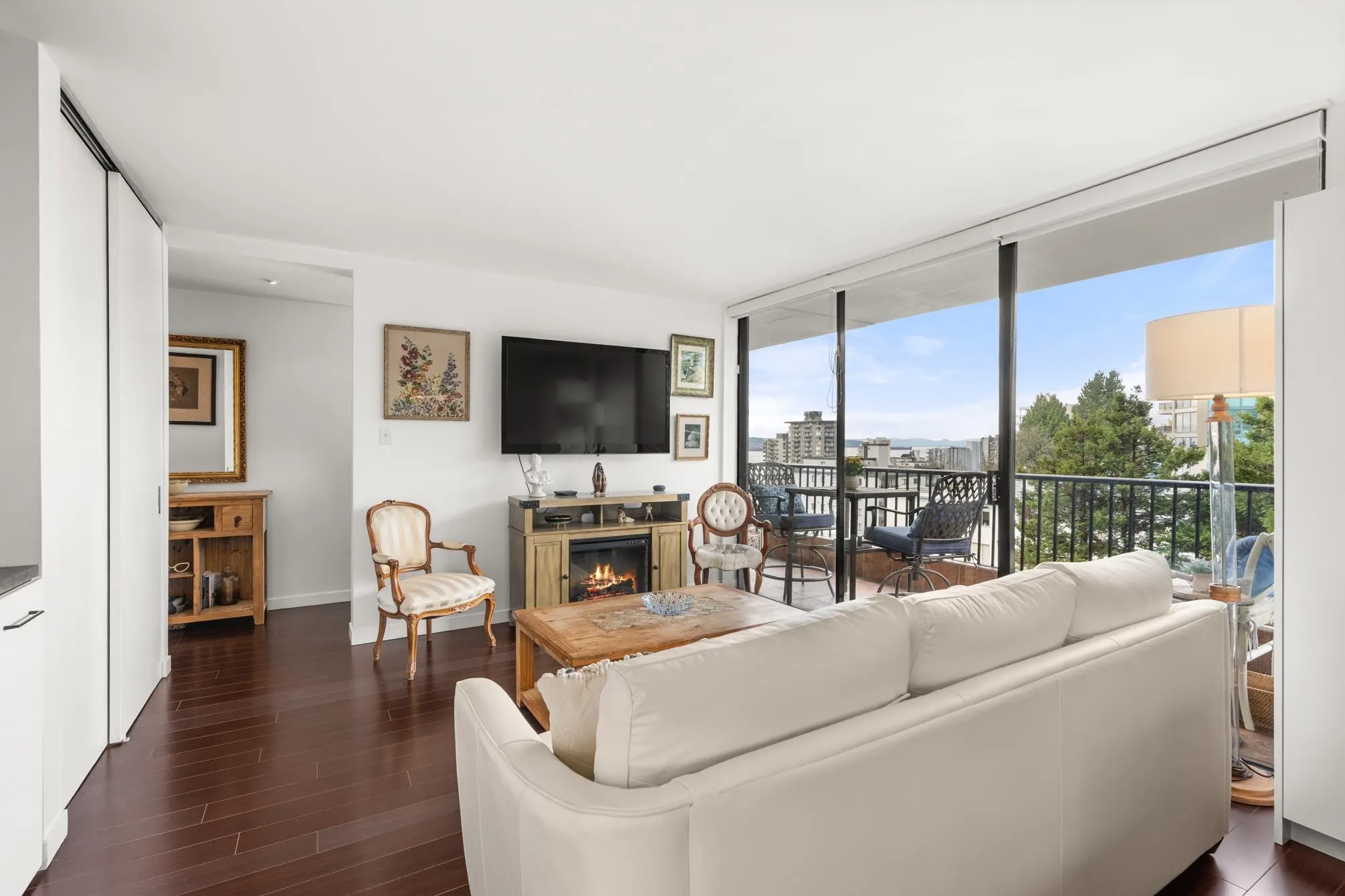 650 16th Street #704