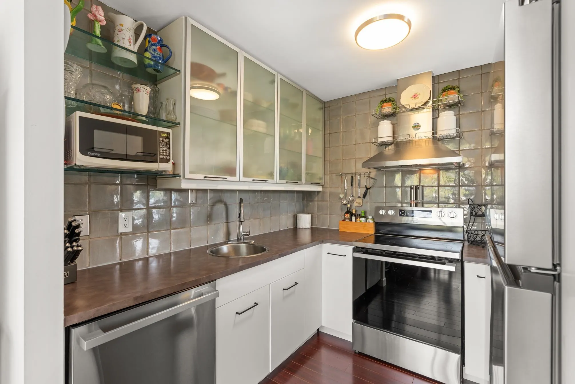 650 16th Street #704