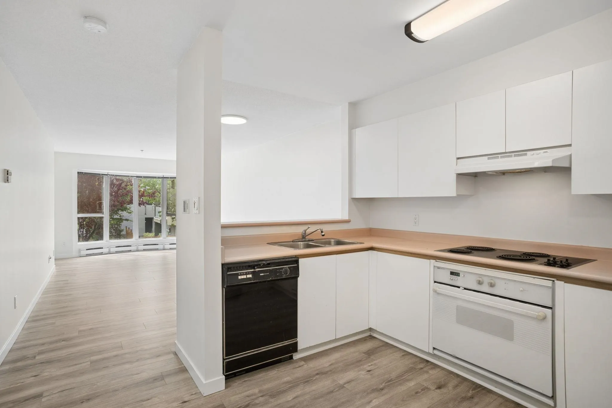 8620 Jones Road #231