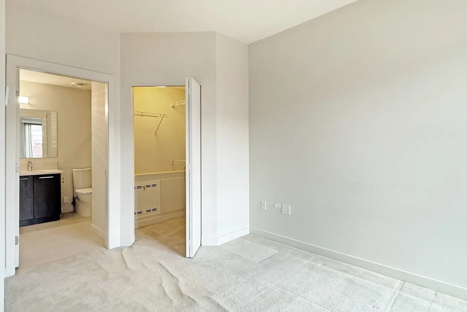 5983 Gray Avenue #607