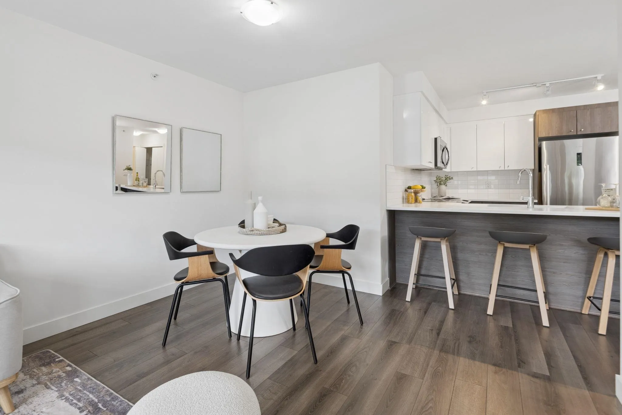 2525 Clarke Street #501
