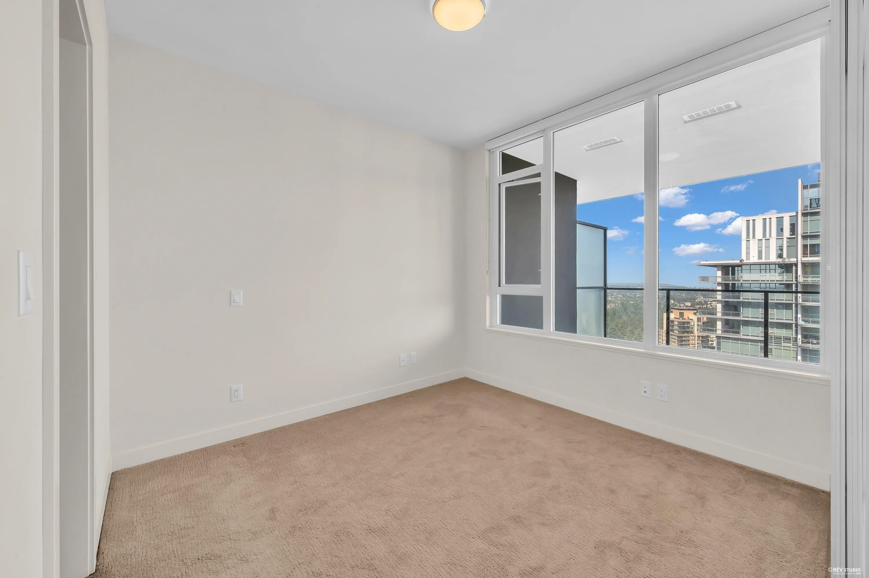 6383 Mckay Avenue #3606