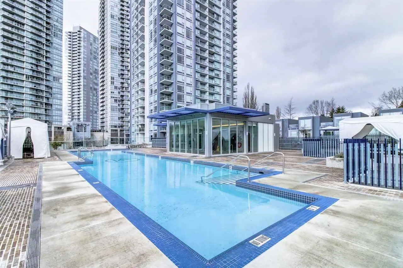 13696 100 Avenue #2001