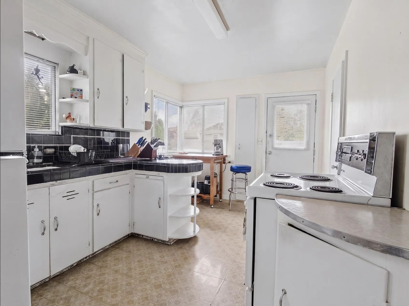 455 W 29th Avenue