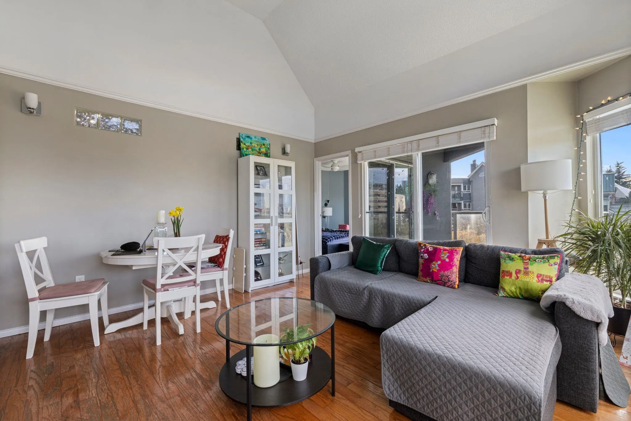 1345 W 4th Avenue #306