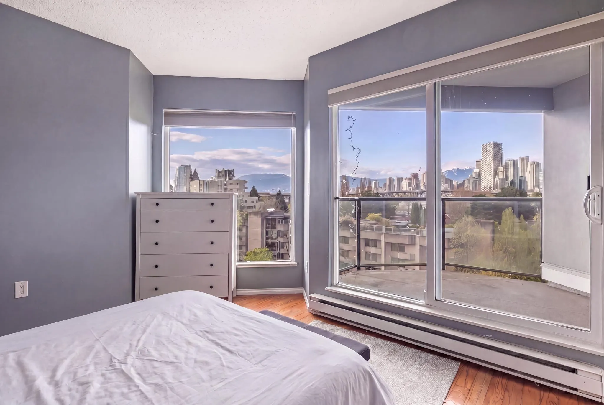 1345 W 4th Avenue #306