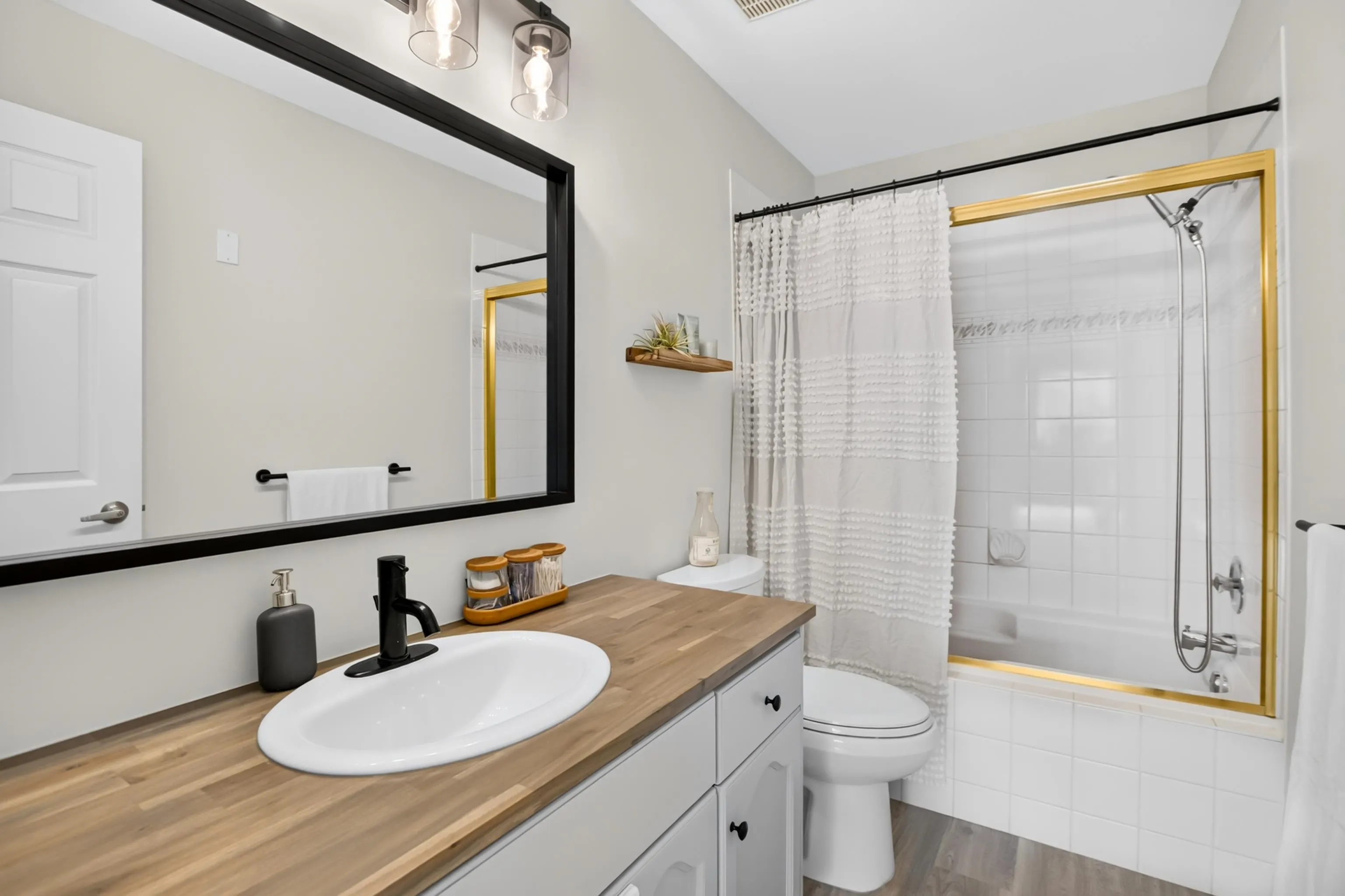 22751 Haney Bypass #11