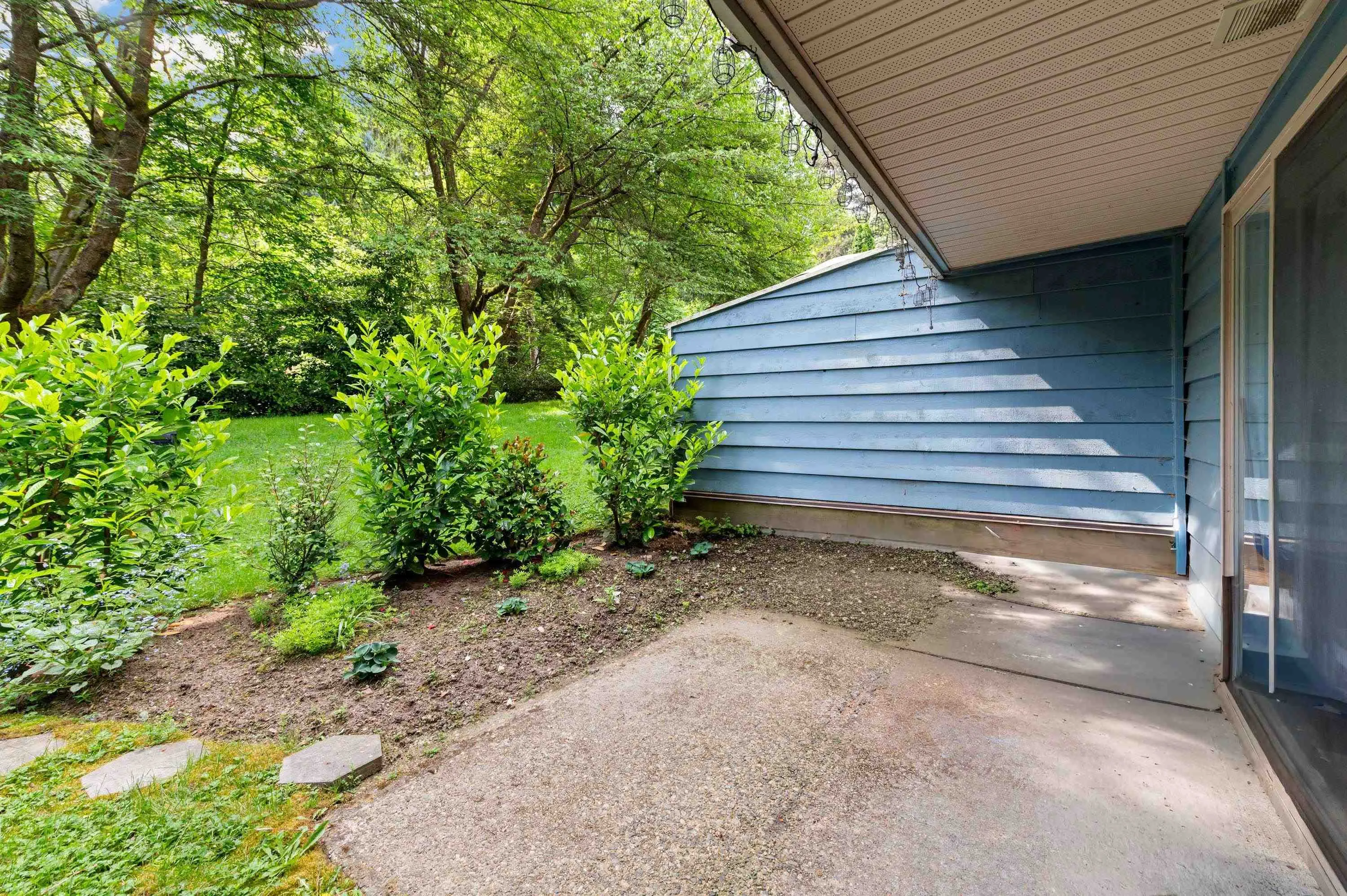 128 Brookside Drive