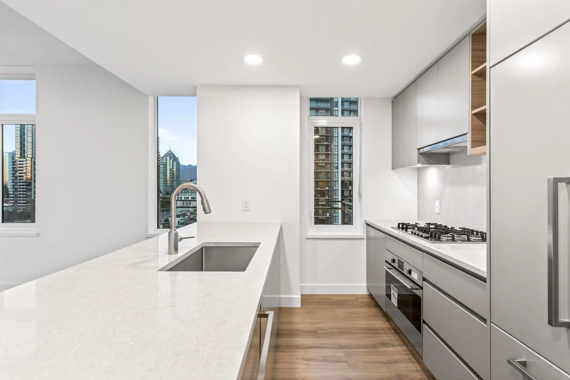 4433 Alaska Street #1107