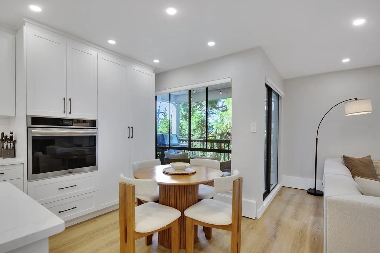 1877 W 5th Avenue #303