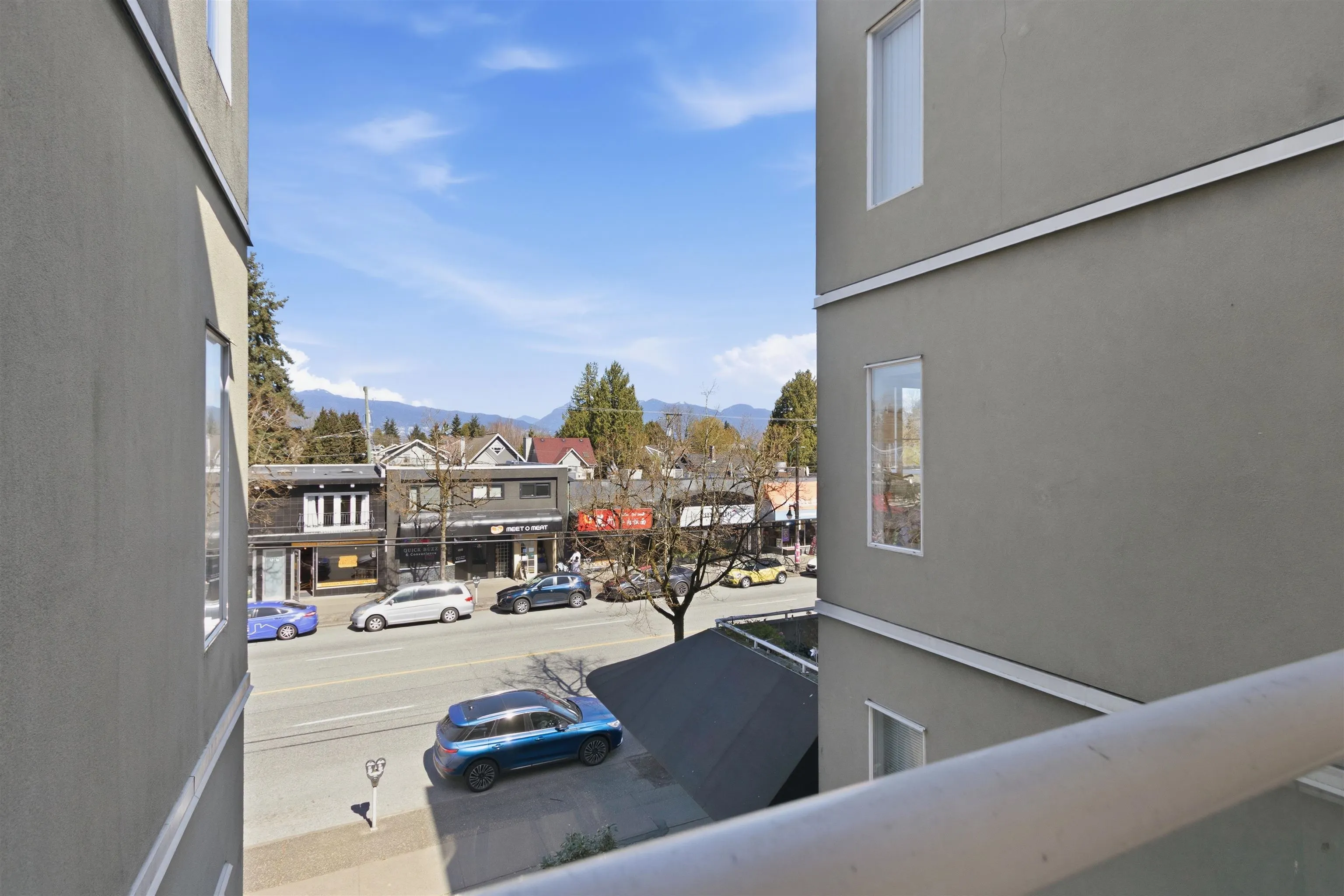 3250 W Broadway #211