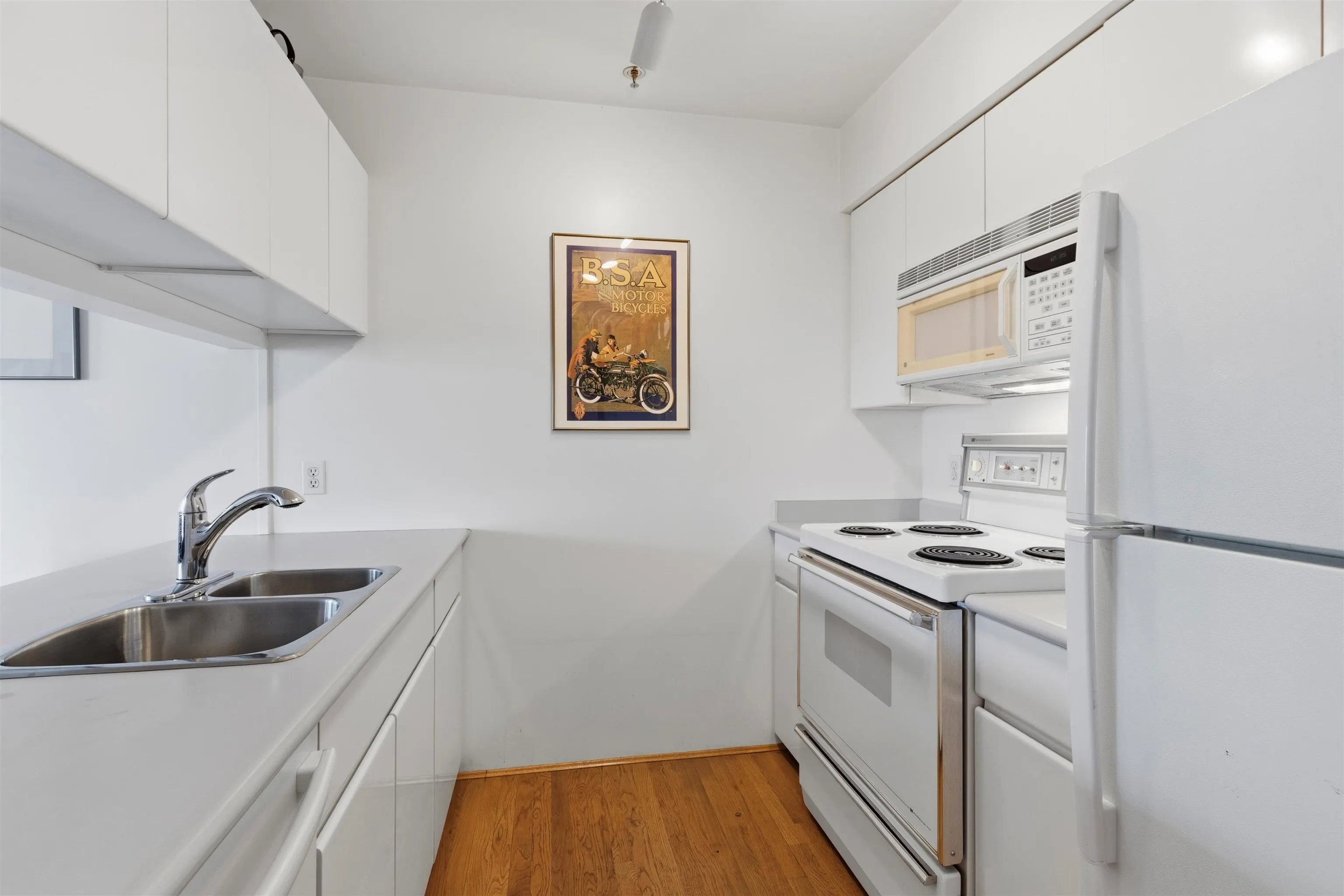 3250 W Broadway #211
