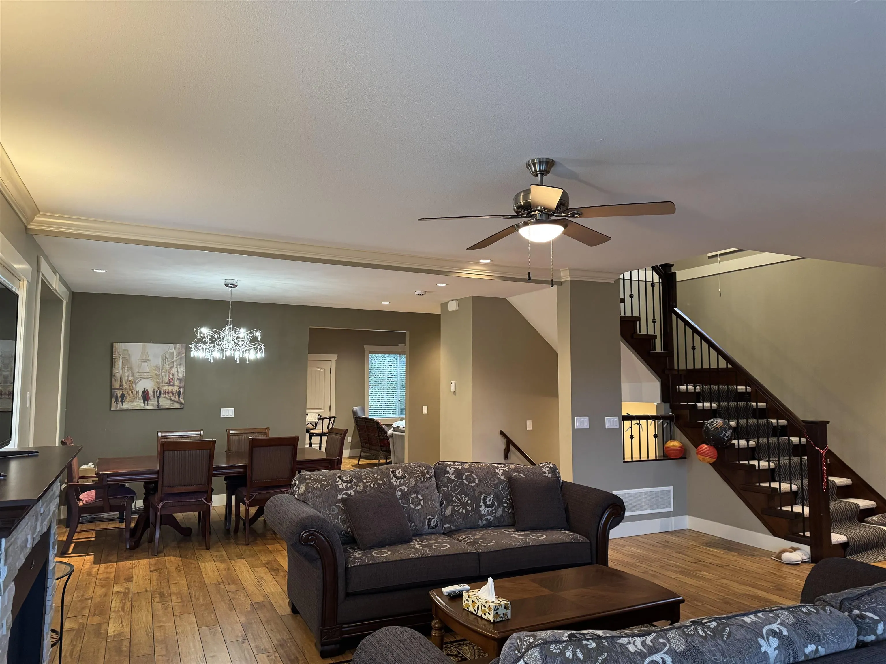 3373 Francis Crescent