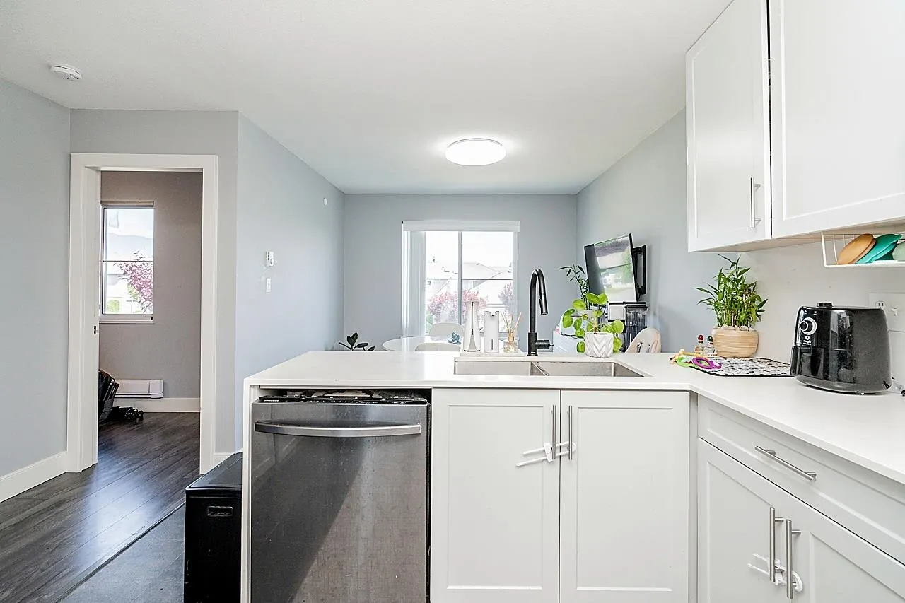 8533 Broadway Street #36