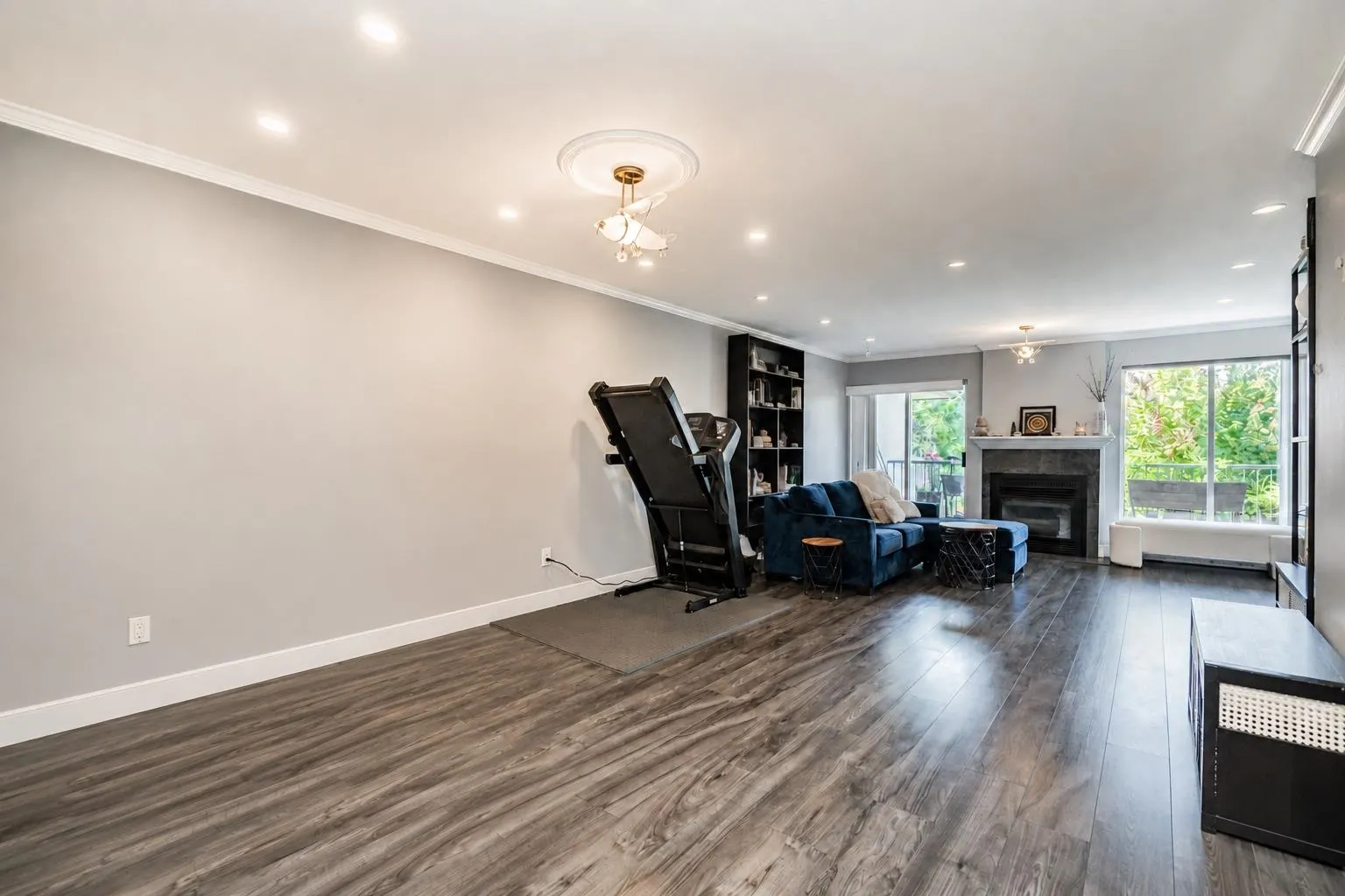 8533 Broadway Street #36
