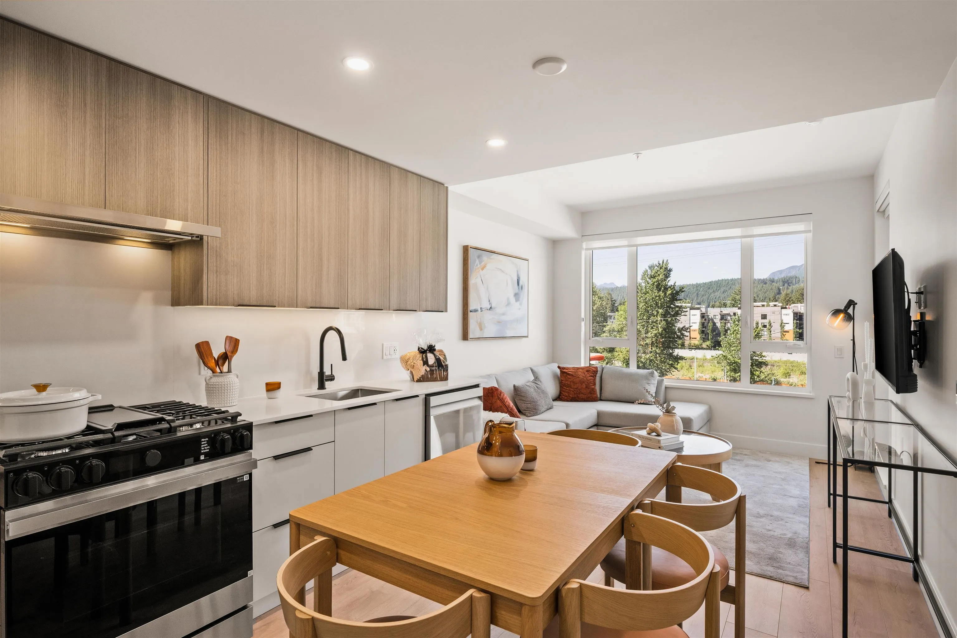 111 Buller Street #306