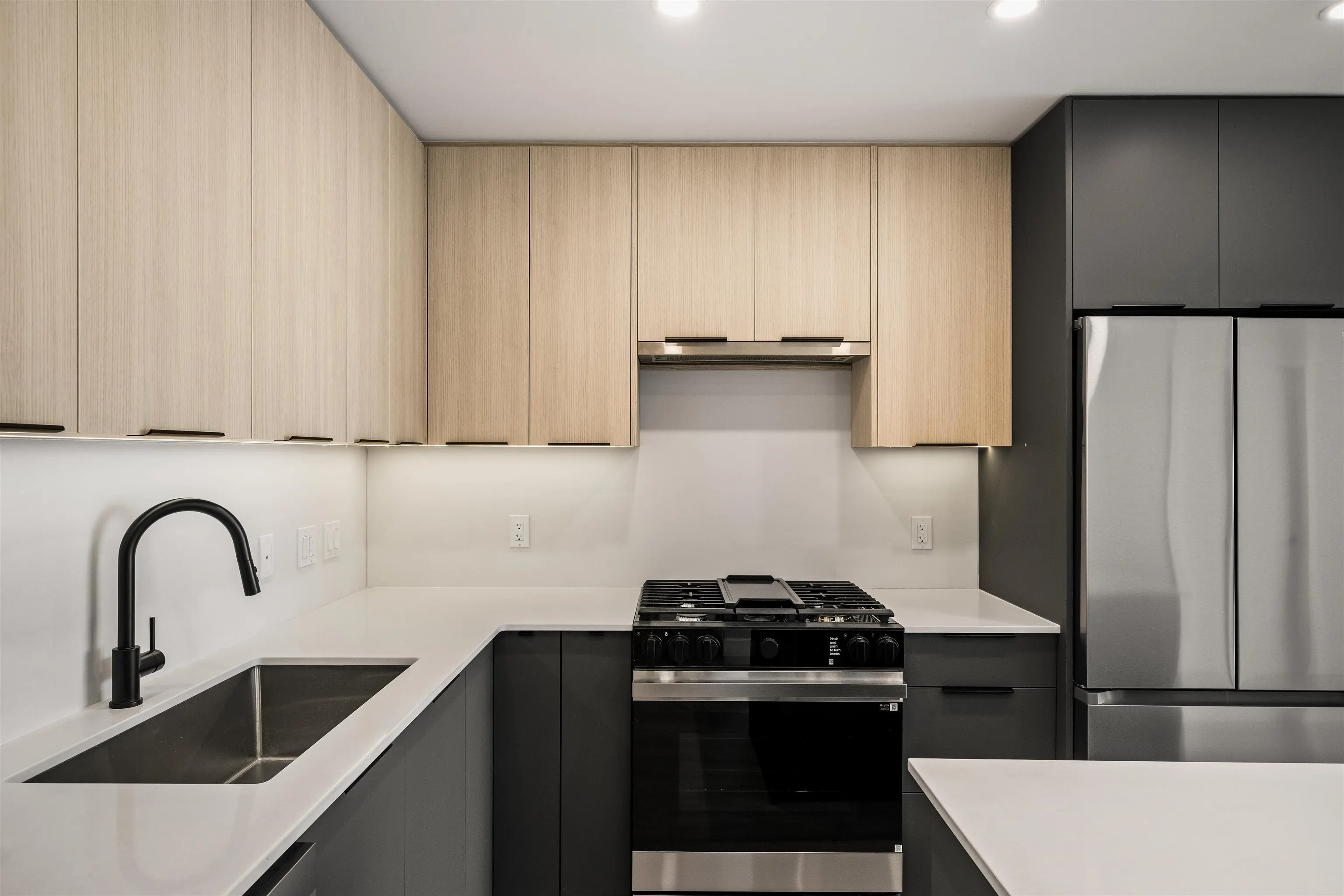 111 Buller Street #603
