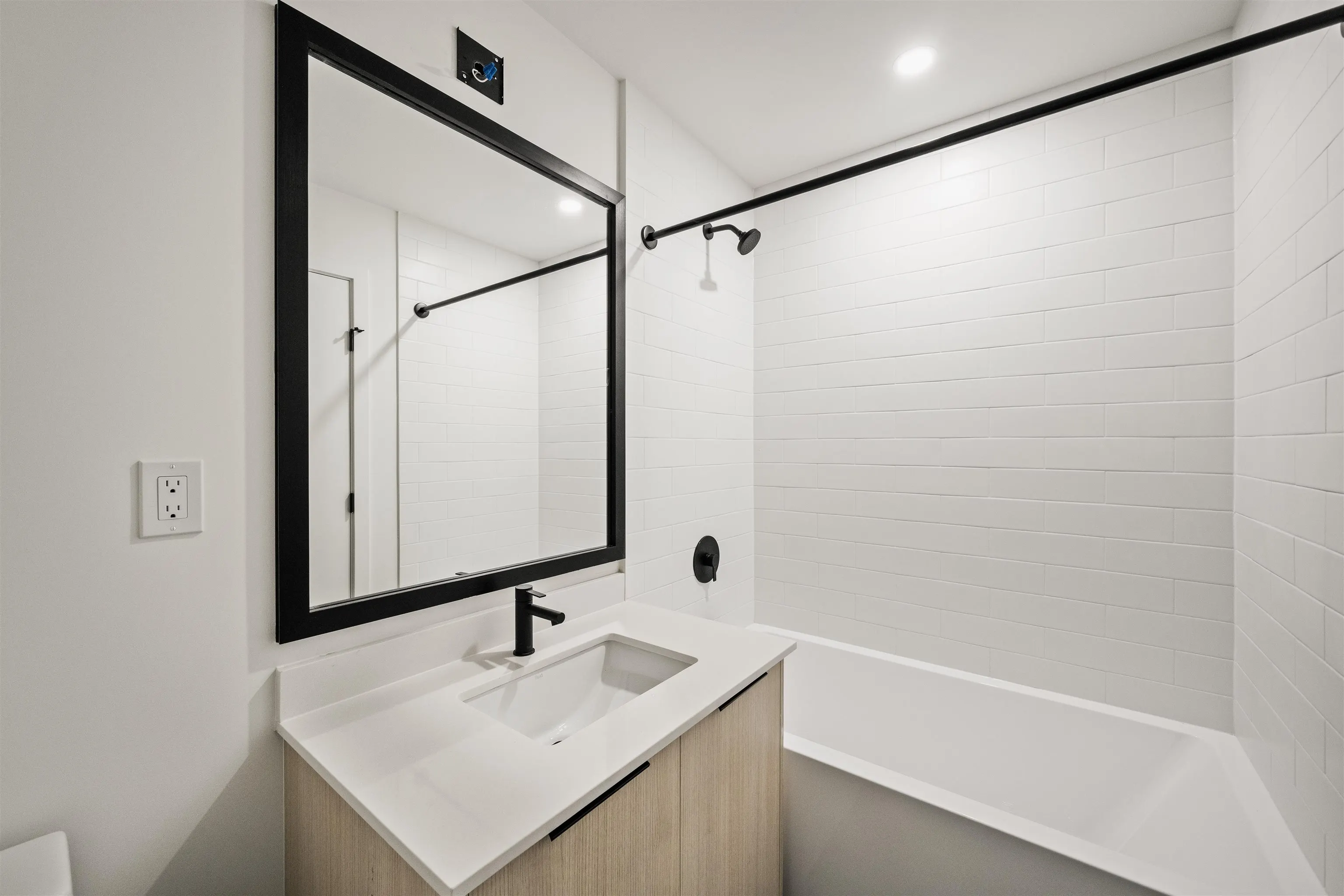 111 Buller Street #603