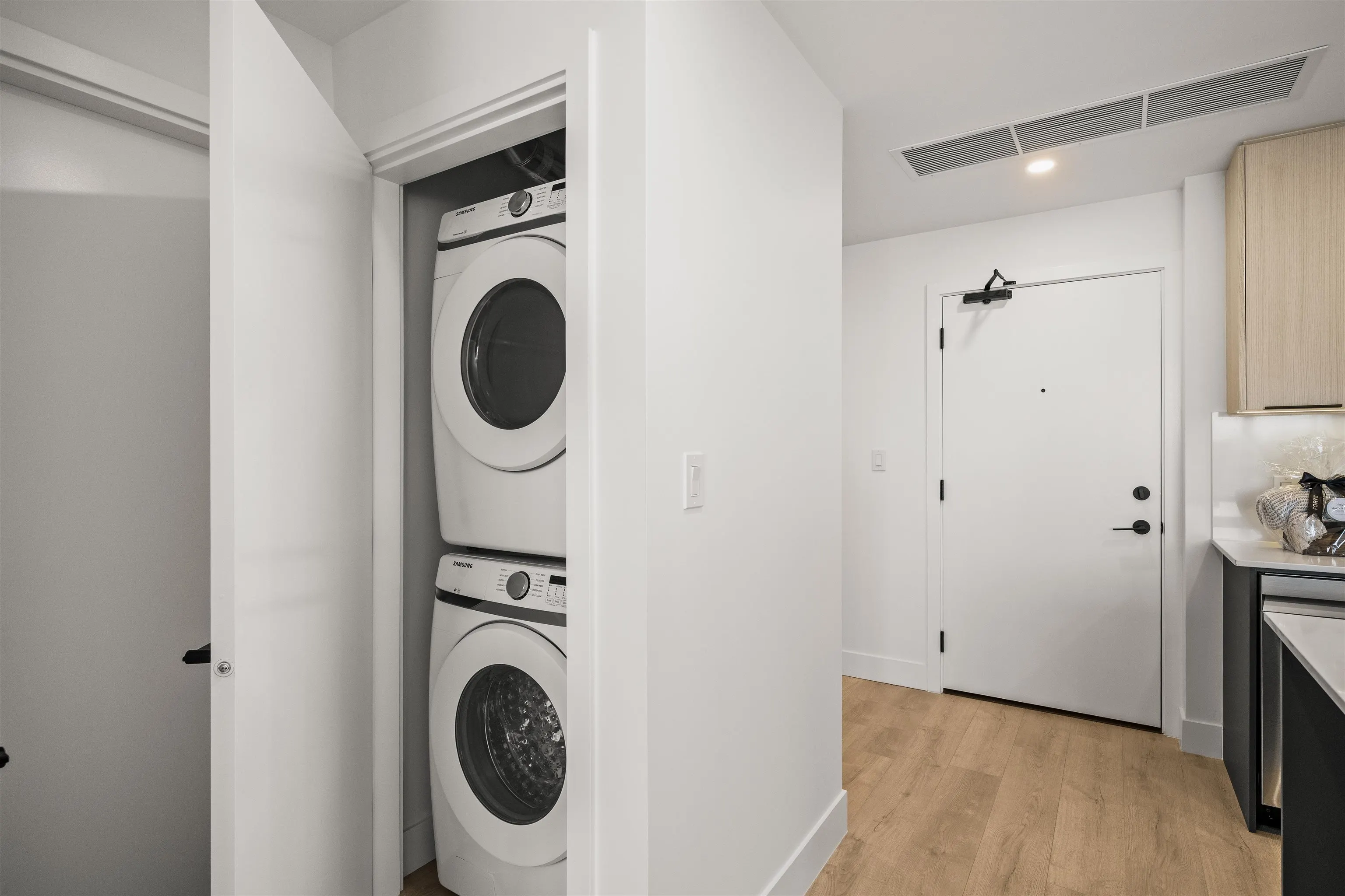 111 Buller Street #603