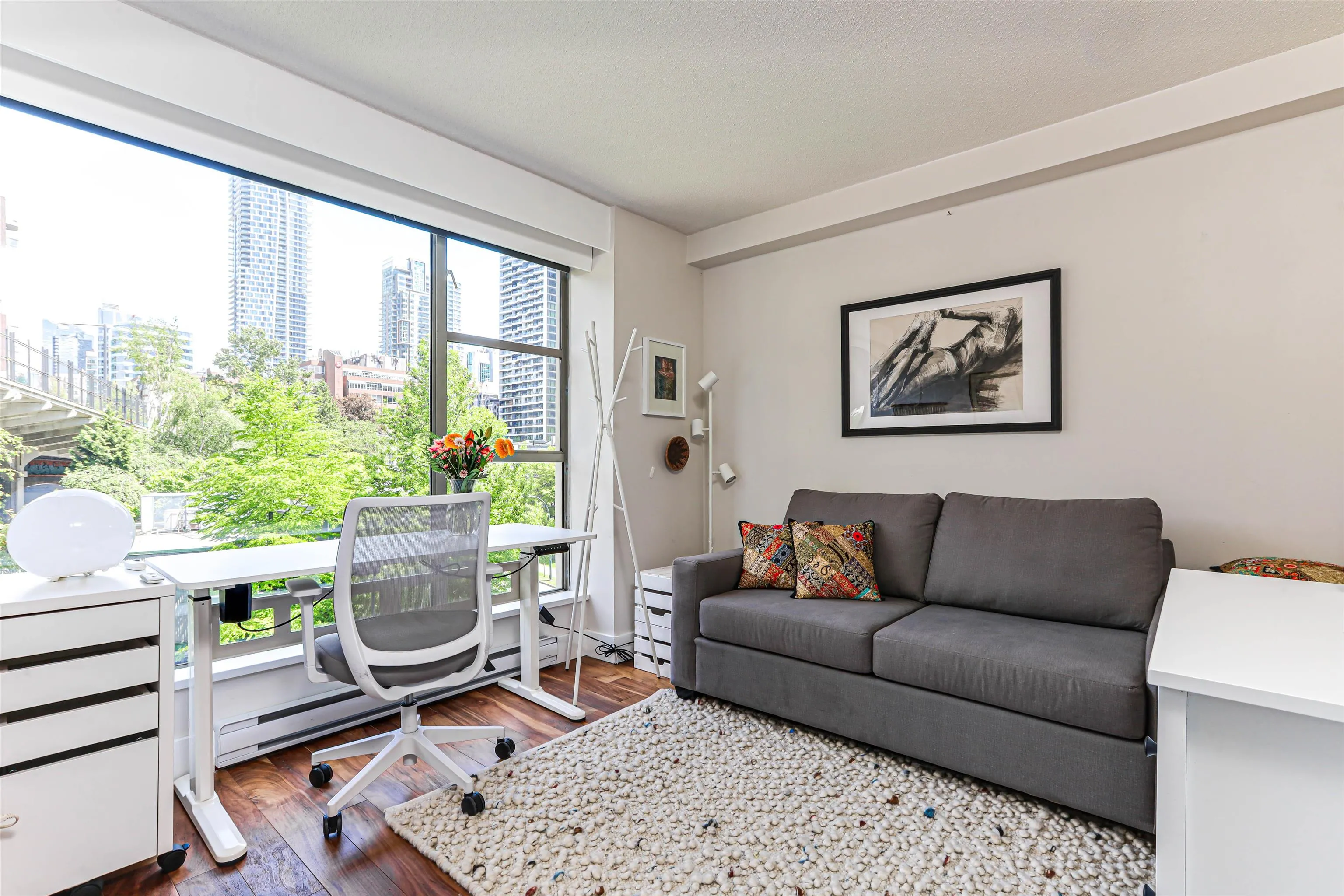 1006 Beach Avenue #505