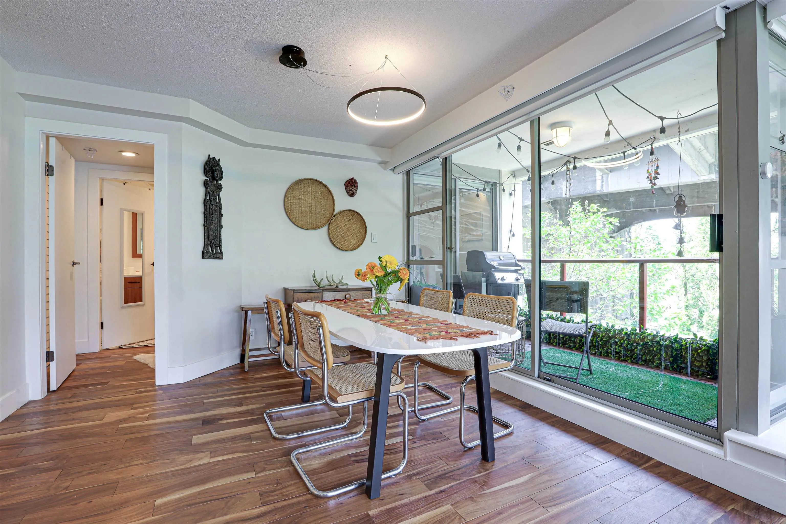 1006 Beach Avenue #505