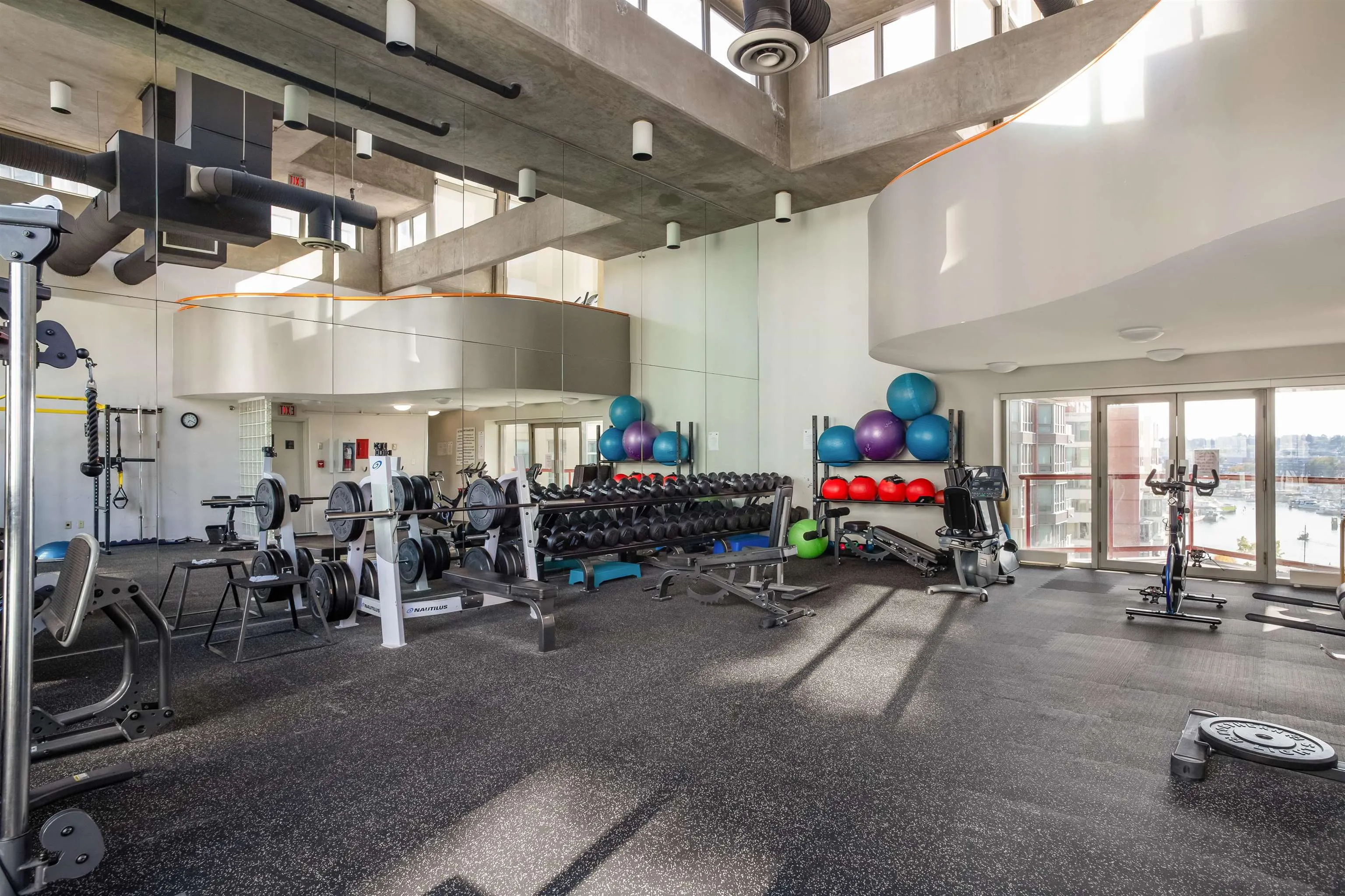 1006 Beach Avenue #505