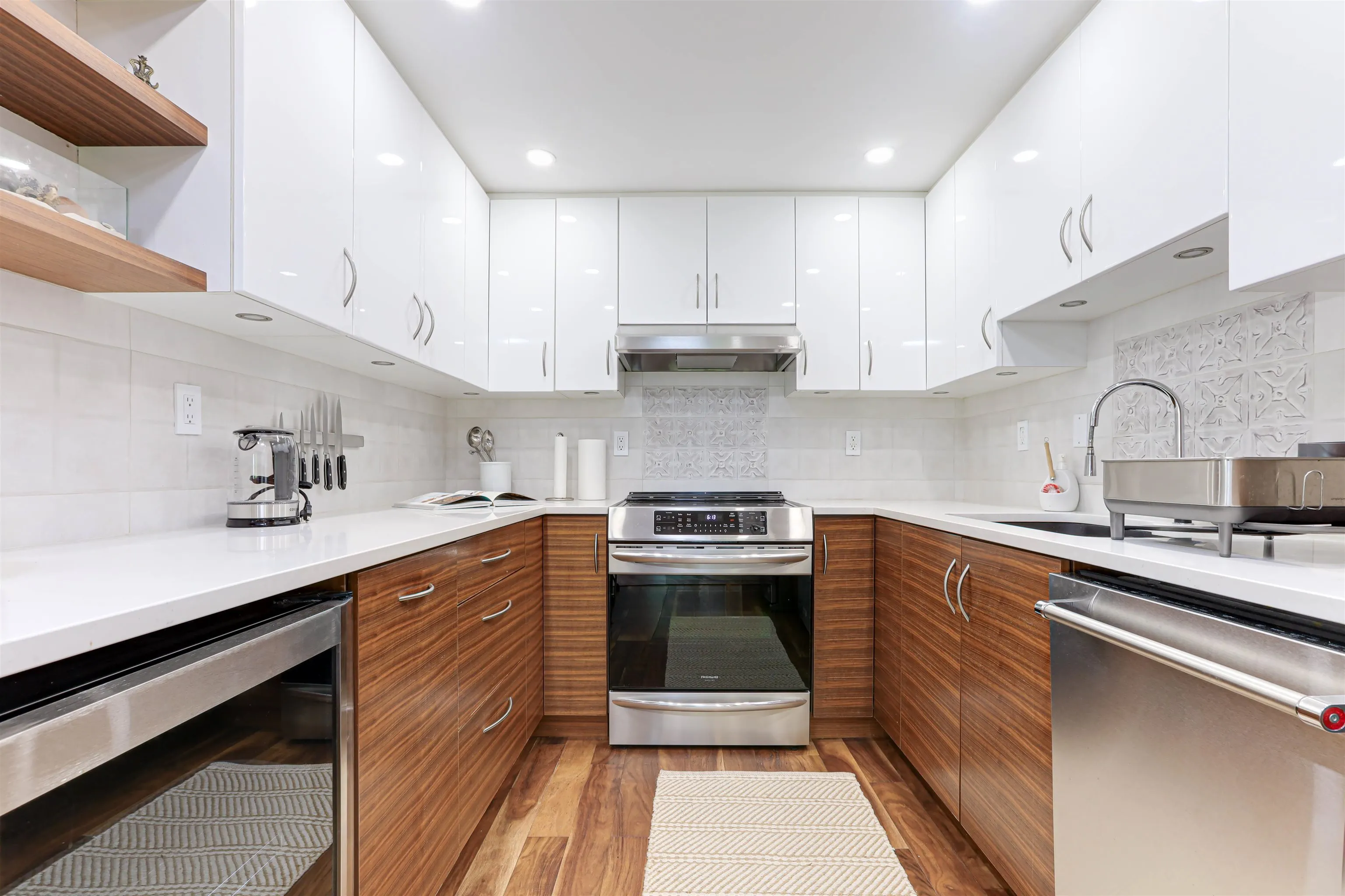 1006 Beach Avenue #505