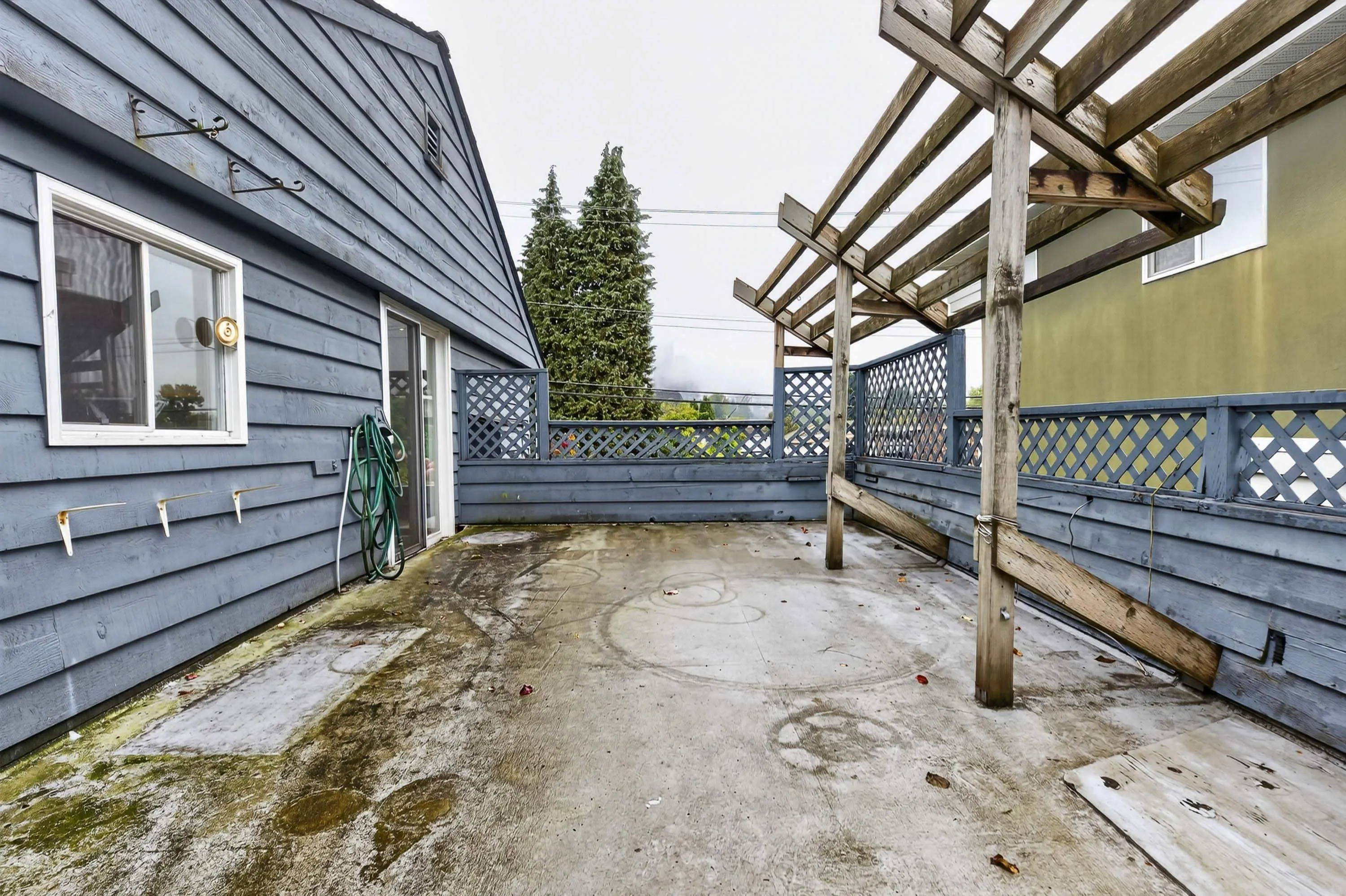 6338 Waltham Avenue