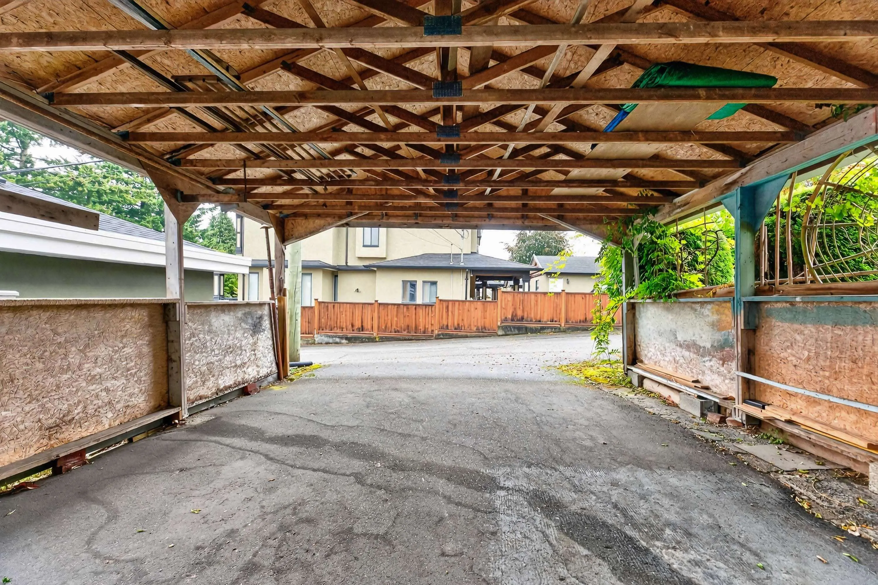 6338 Waltham Avenue