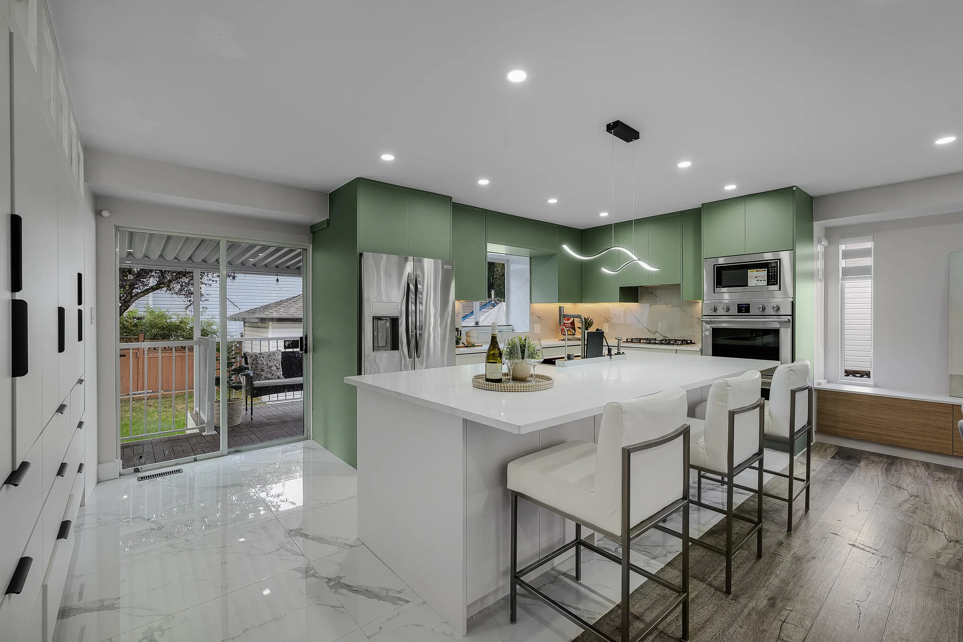 2907 Crossley Drive