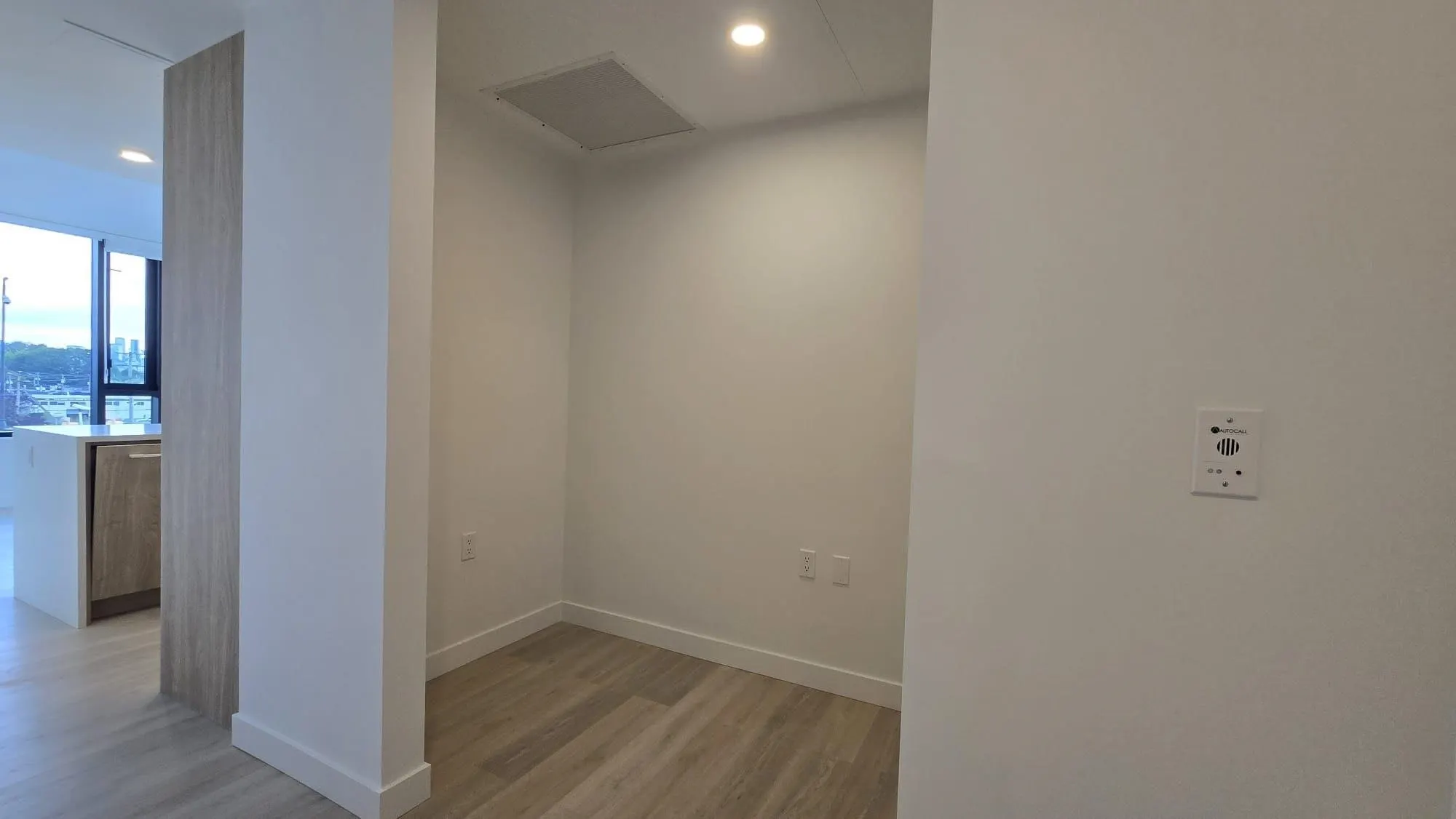1616 Lloyd Avenue #309