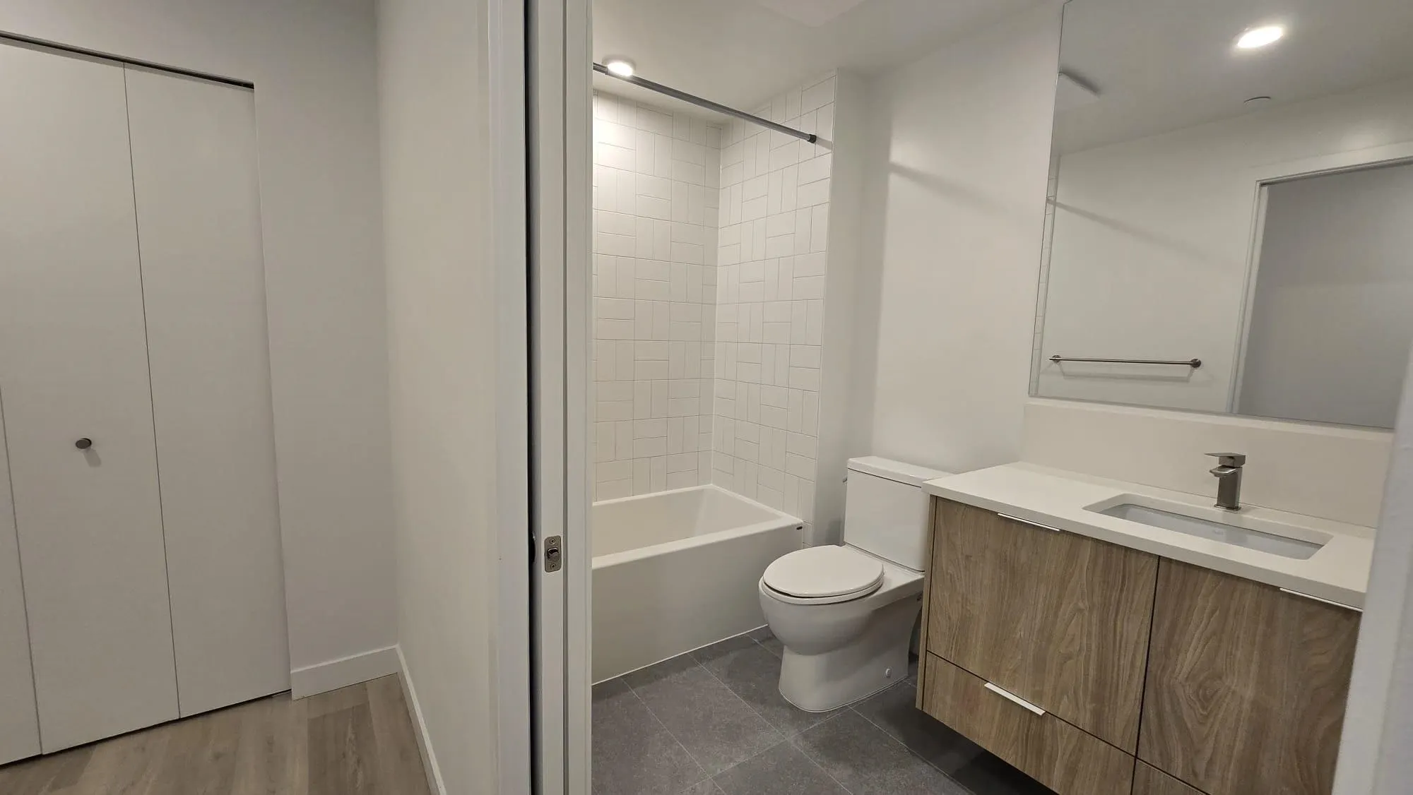 1616 Lloyd Avenue #309